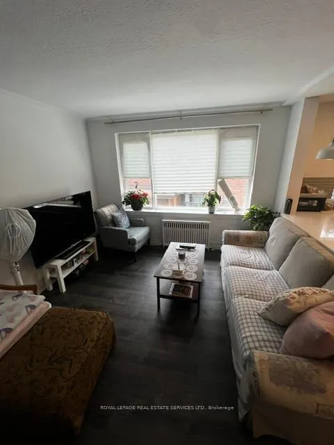 Photo 7 of Unit 204, 18 Anglesey Boulevard, Etobicoke, Edenbridge-Humber Valley — HOMEH