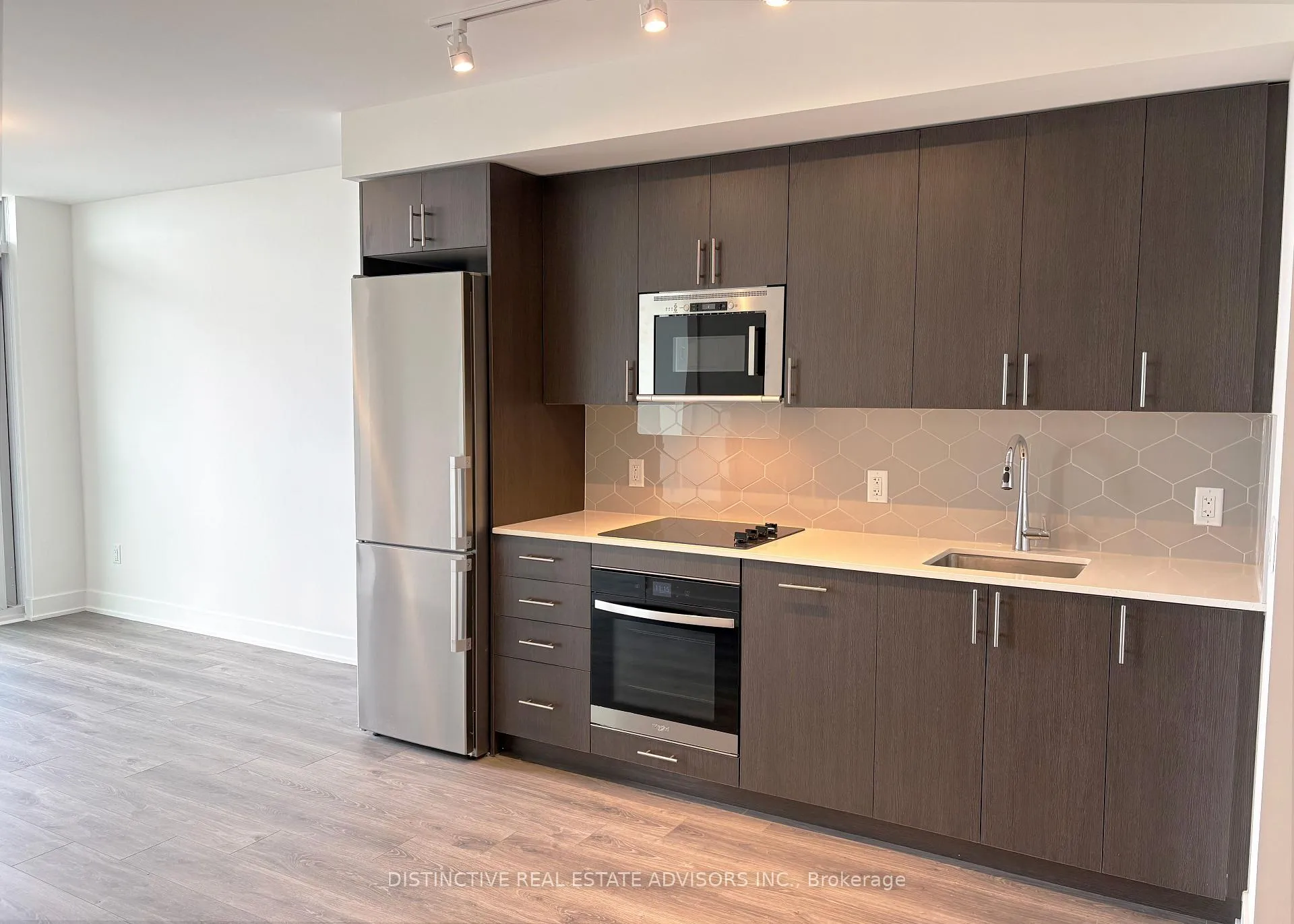 Photo 6 of Unit 1912, 2545 Simcoe Street, Oshawa, Windfields — HOMEH