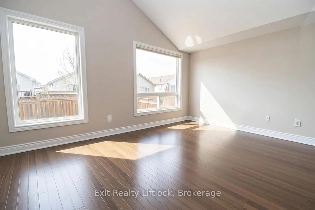 Photo 5 of 2679 Foxmeadow Road, Peterborough, Ashburnham Ward 4 — HOMEH