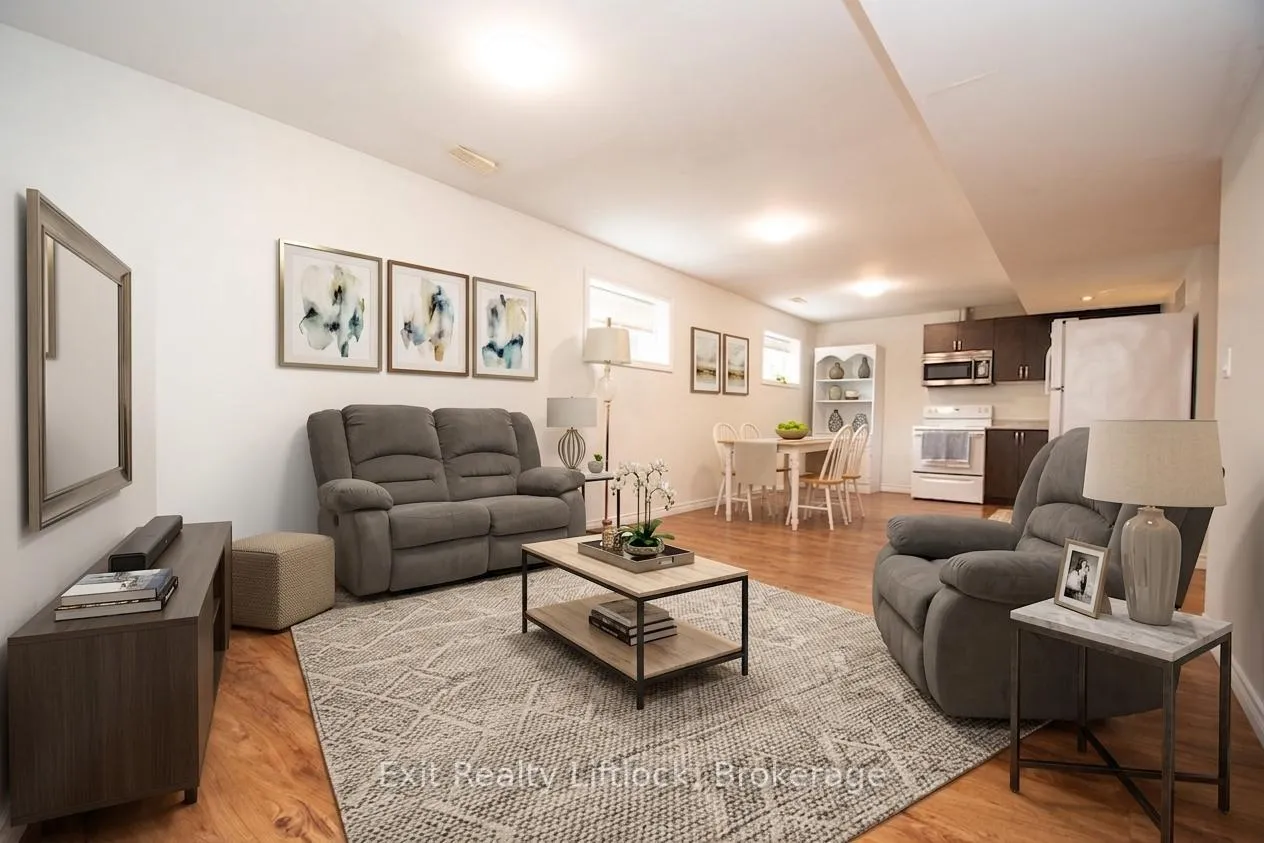Photo 16 of 2679 Foxmeadow Road, Peterborough, Ashburnham Ward 4 — HOMEH
