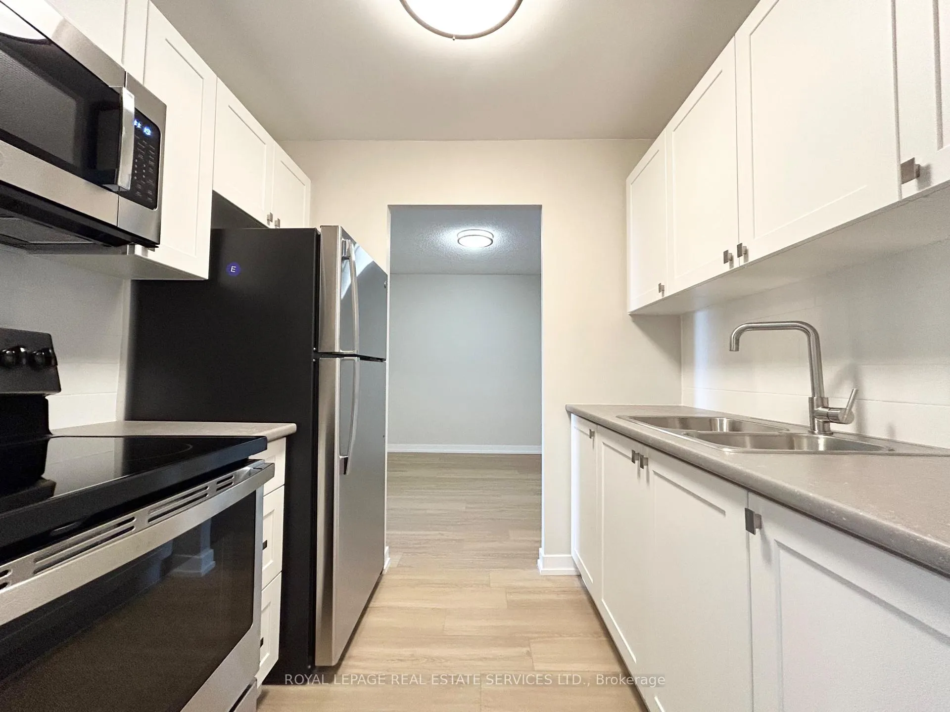 Photo 3 of Unit 1005, 82 Millside Drive, Milton, Old Milton — HOMEH