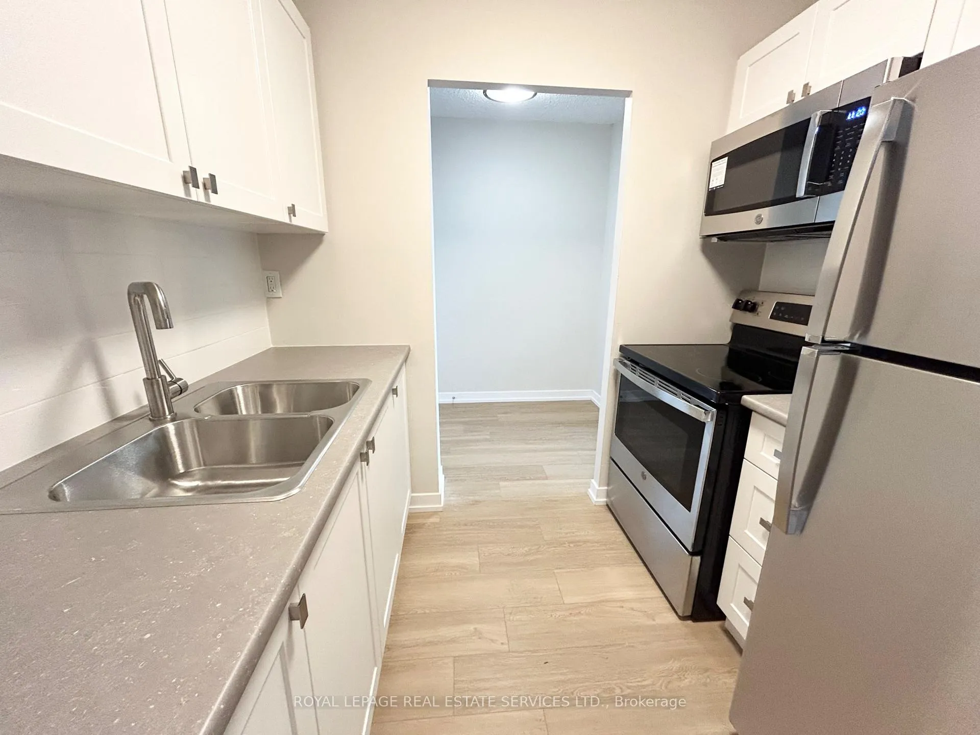 Photo 6 of Unit 1005, 82 Millside Drive, Milton, Old Milton — HOMEH