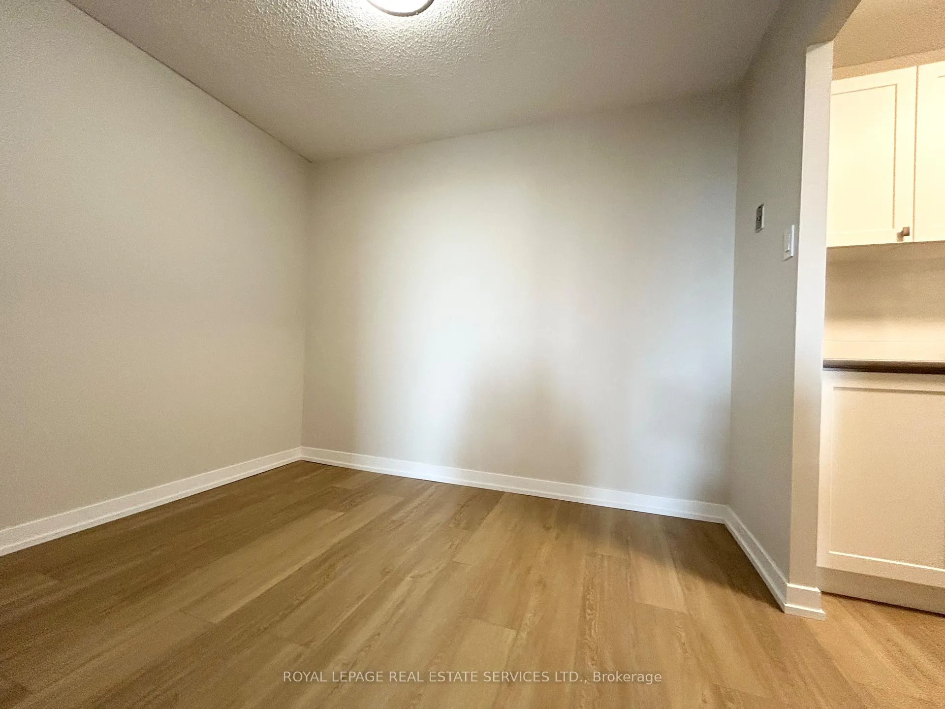 Photo 7 of Unit 1005, 82 Millside Drive, Milton, Old Milton — HOMEH
