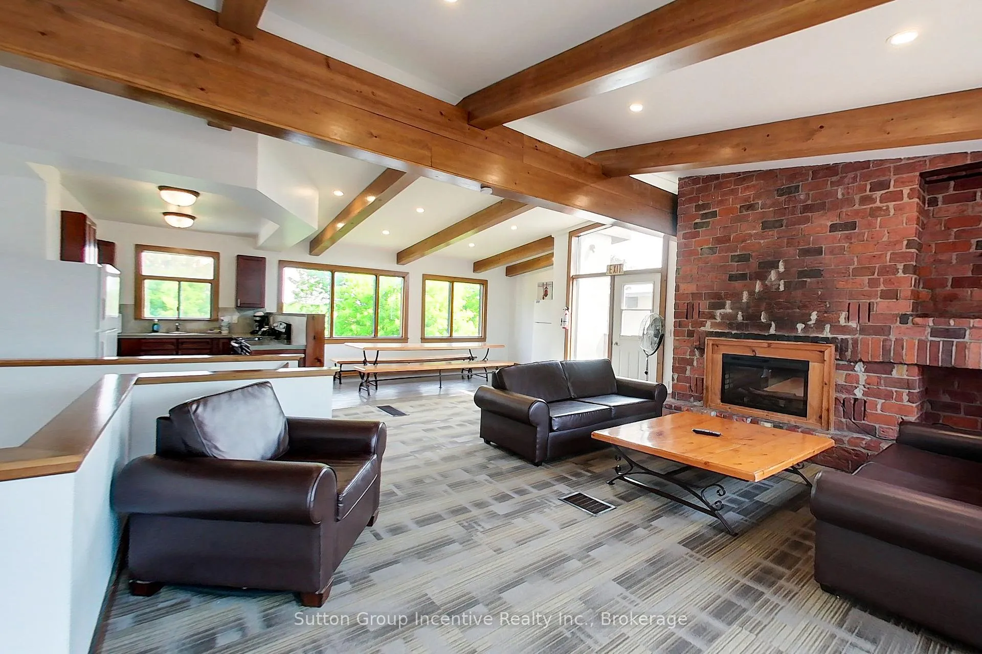 Photo 2 of 151 Tyrolean Lane, Blue Mountains — HOMEH