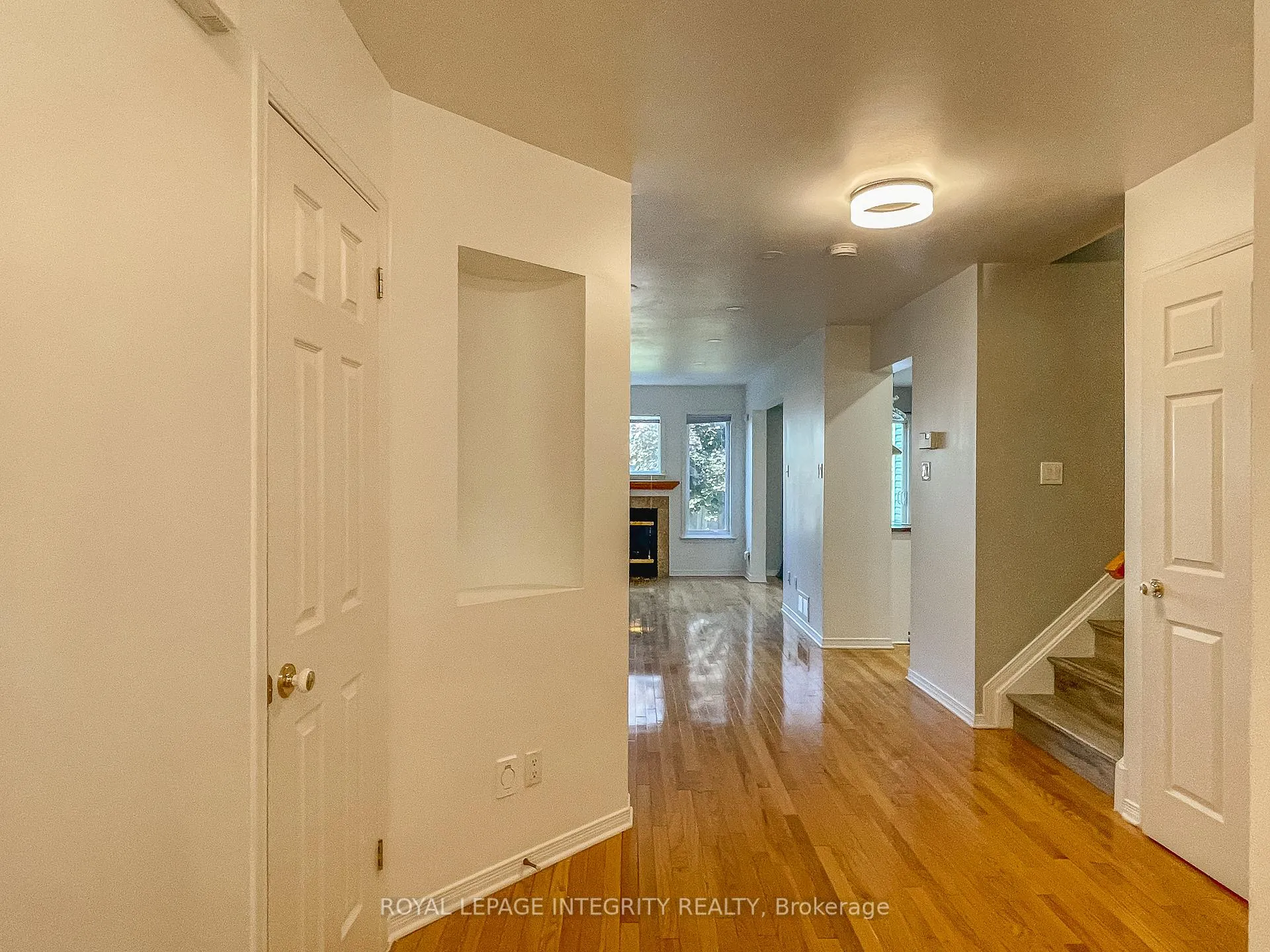 Photo 13 of 172 Gray Crescent, Ottawa, Kanata - Beaverbrook — HOMEH