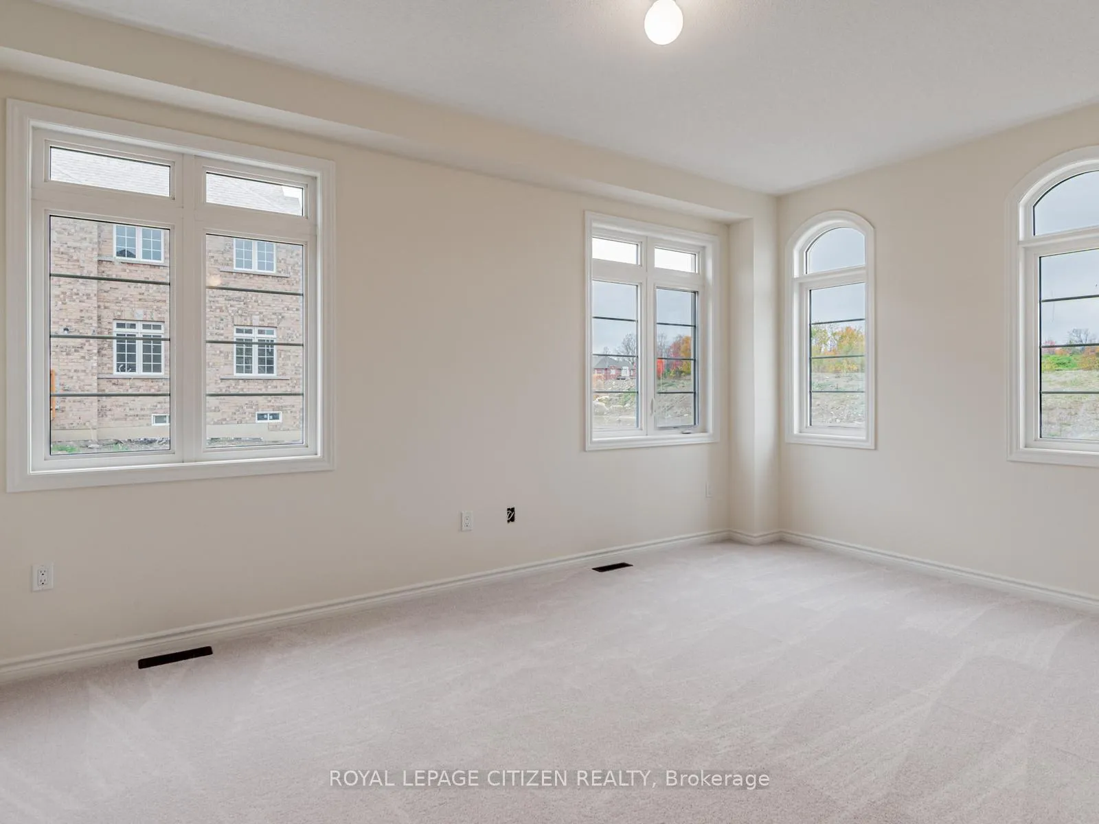 Photo 10 of 165 Hawkins Street, Georgina, Sutton & Jackson's Point — HOMEH