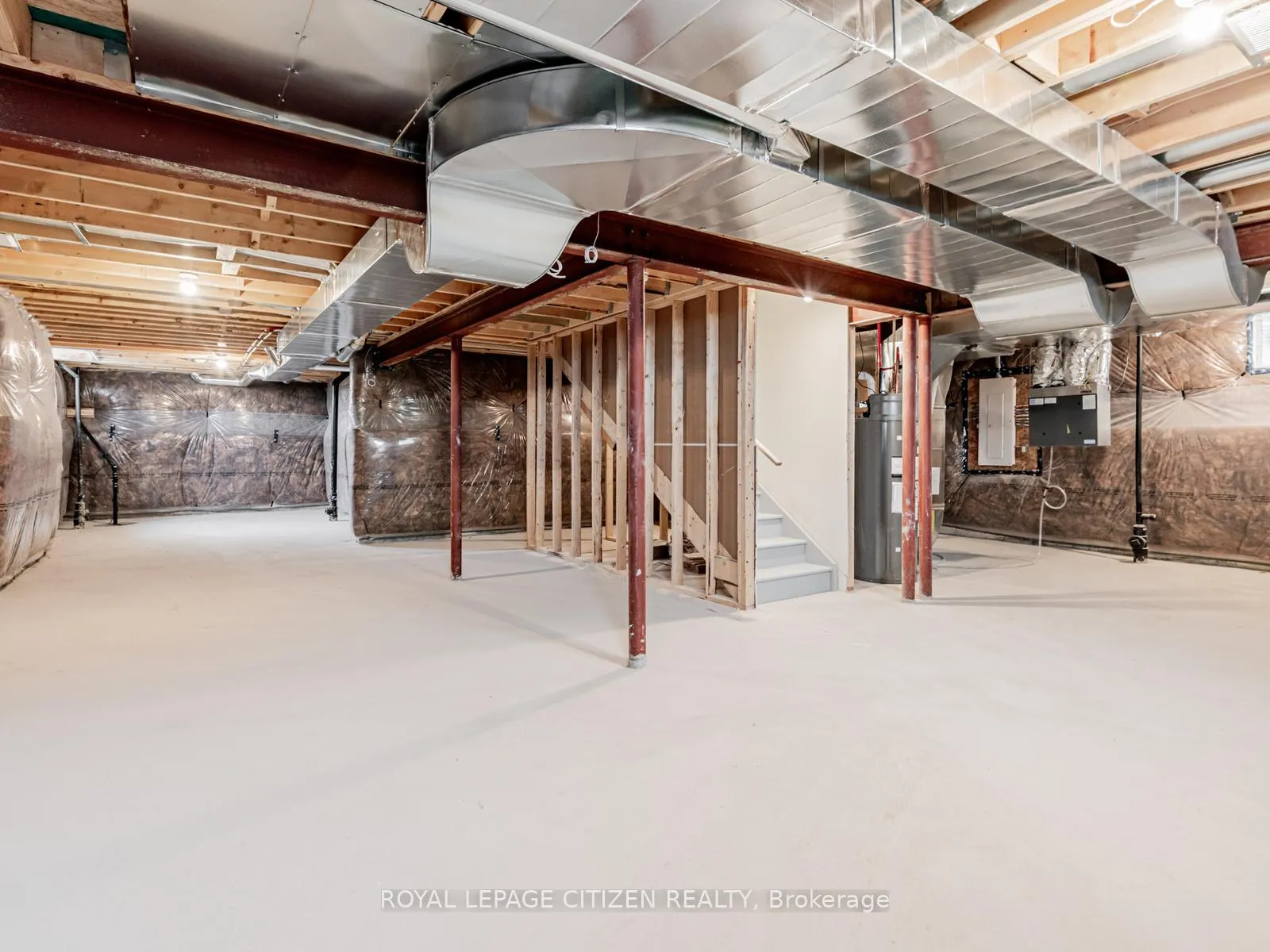 Photo 35 of 165 Hawkins Street, Georgina, Sutton & Jackson's Point — HOMEH