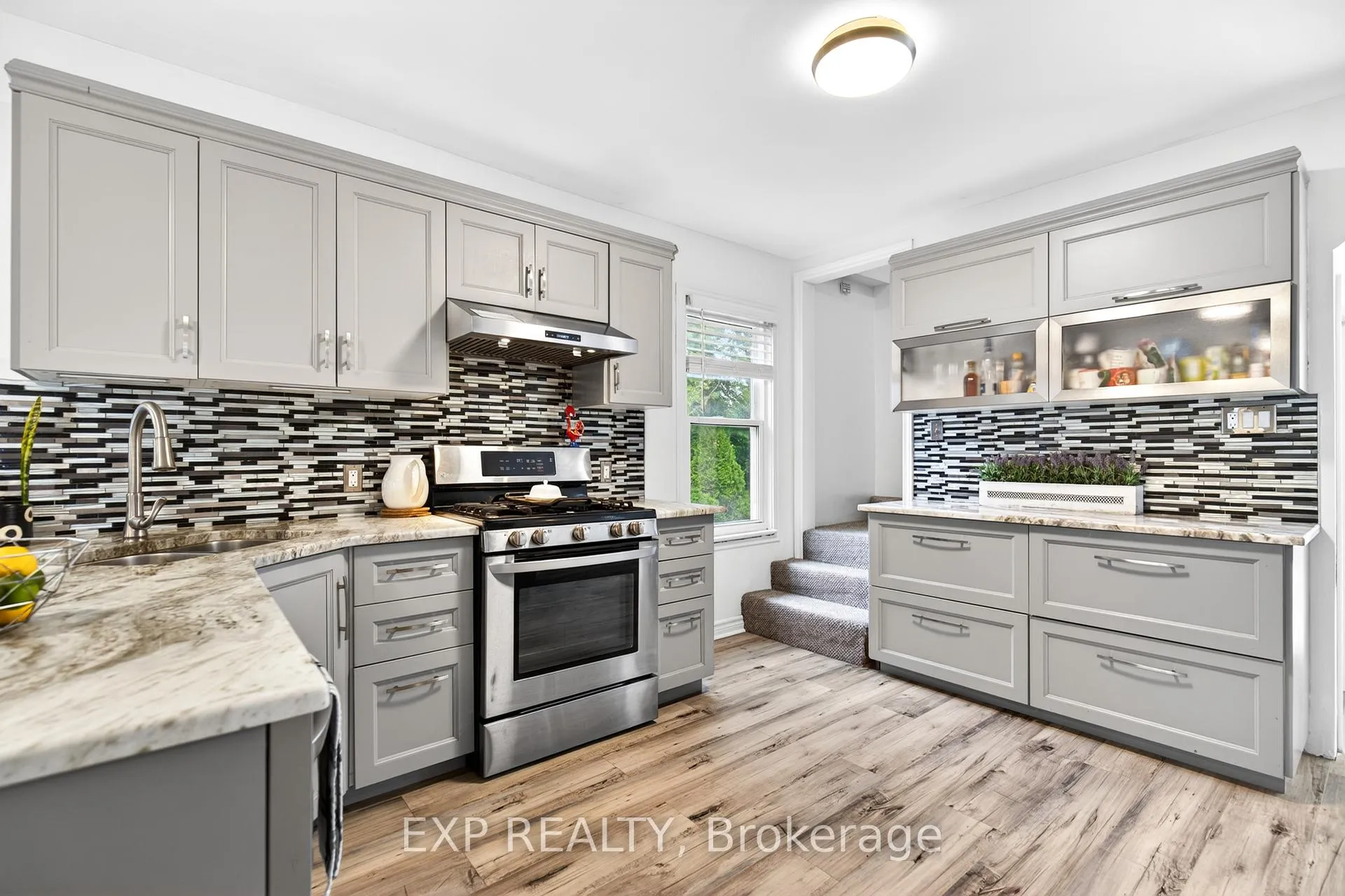 Photo 15 of 5 Elberta Street, St. Catharines, Facer — HOMEH
