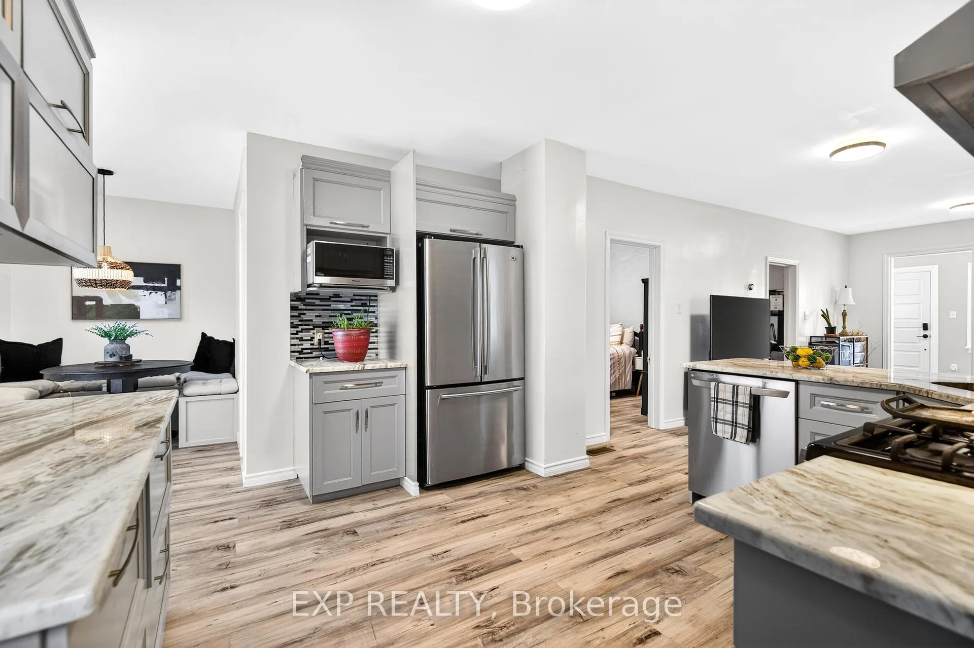 Photo 16 of 5 Elberta Street, St. Catharines, Facer — HOMEH