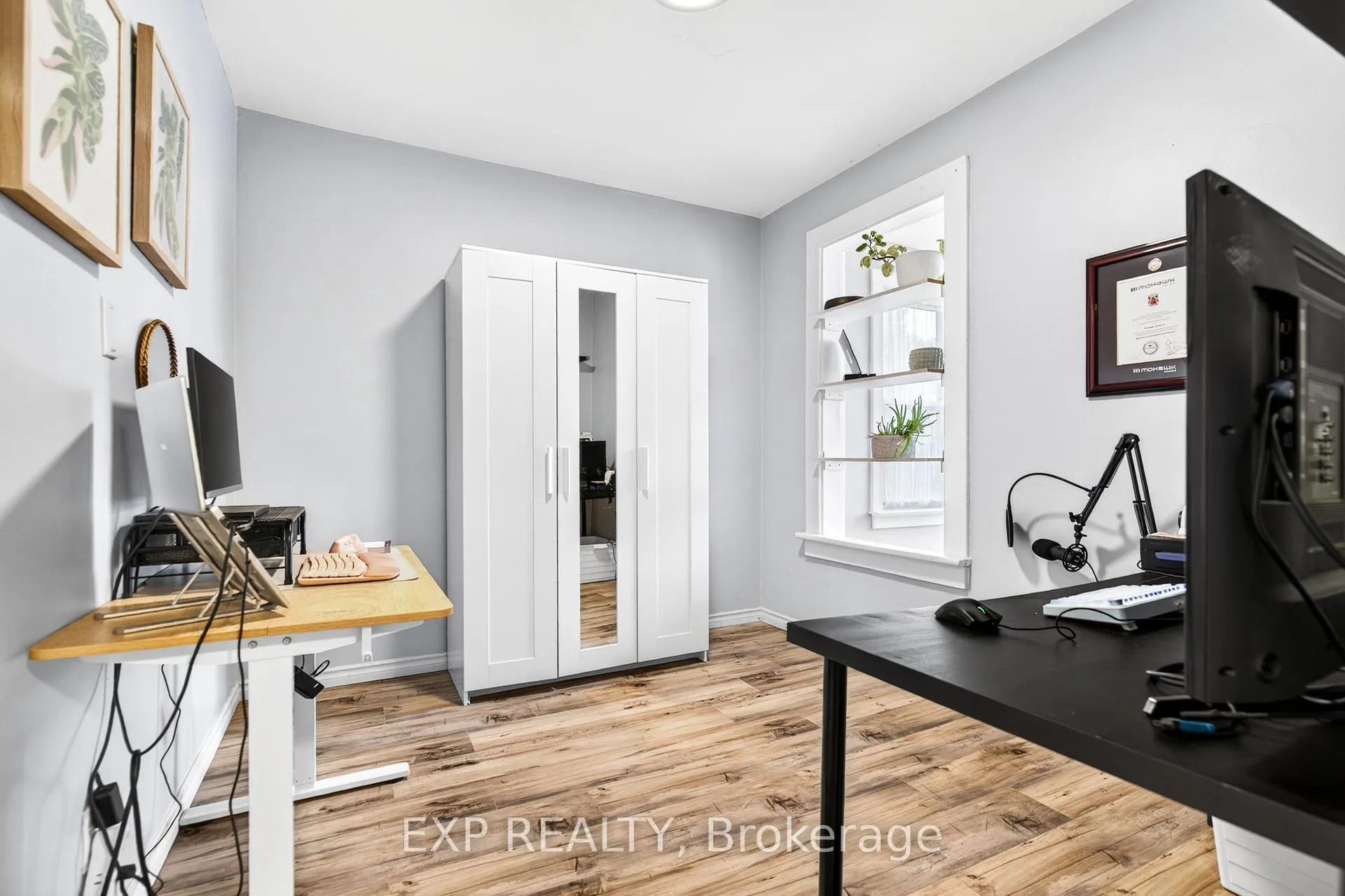 Photo 23 of 5 Elberta Street, St. Catharines, Facer — HOMEH