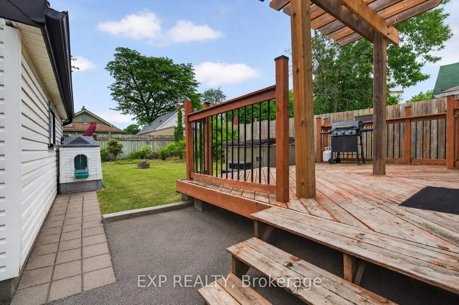 Photo 40 of 5 Elberta Street, St. Catharines, Facer — HOMEH