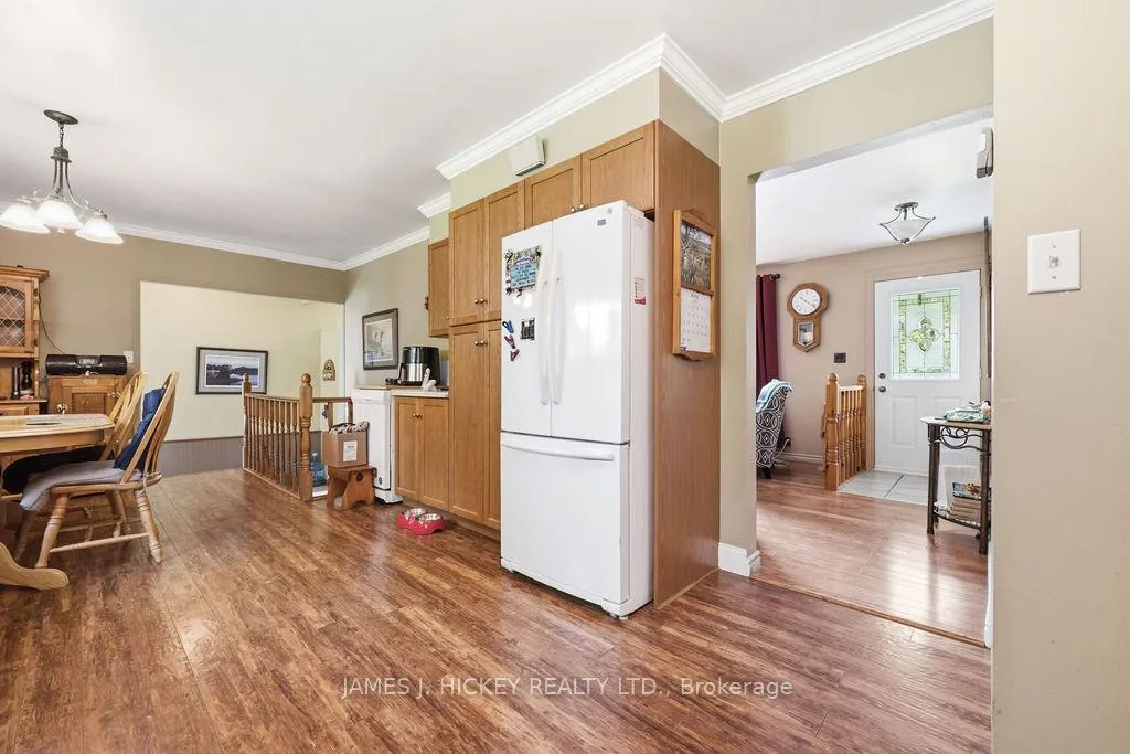 Photo 8 of 23 Thomas Street, Deep River — HOMEH
