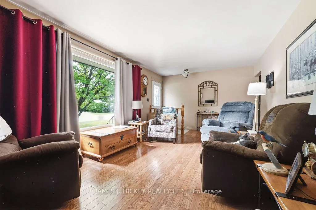 Photo 11 of 23 Thomas Street, Deep River — HOMEH