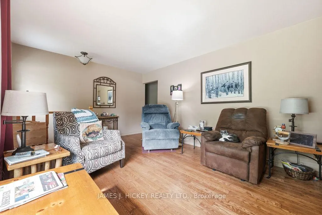 Photo 15 of 23 Thomas Street, Deep River — HOMEH