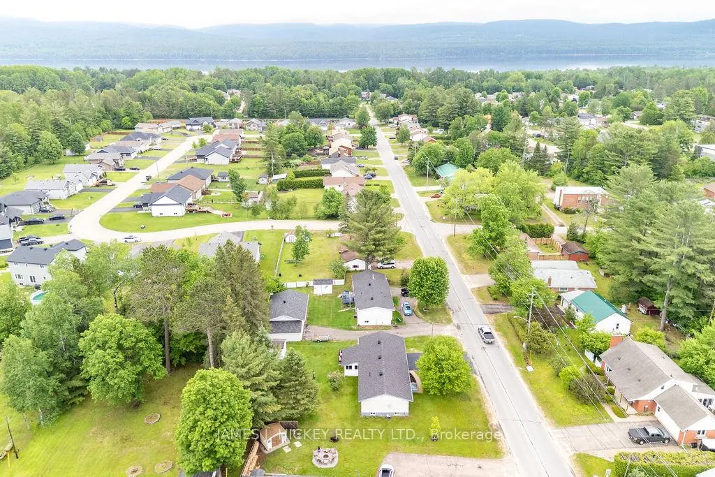 Photo 37 of 23 Thomas Street, Deep River — HOMEH