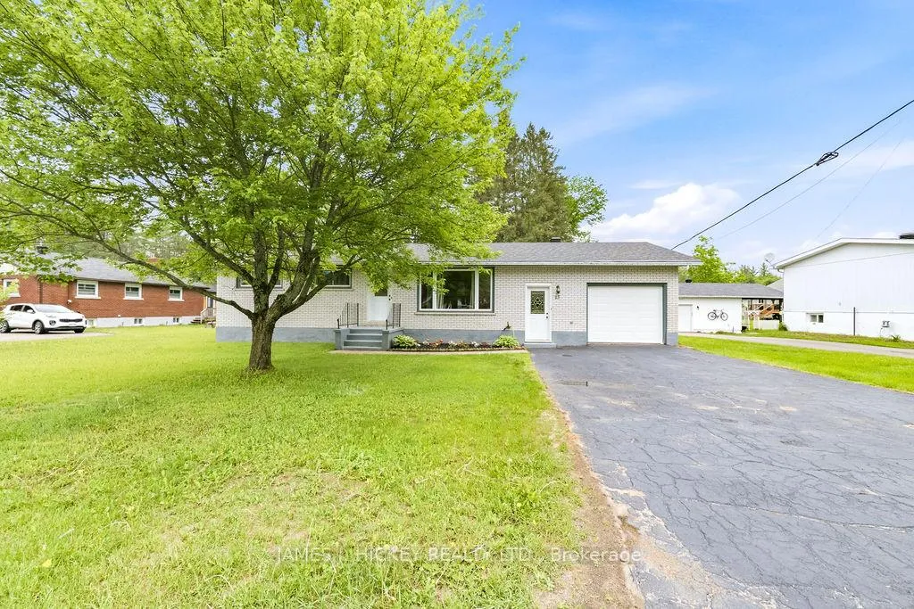 Photo 44 of 23 Thomas Street, Deep River — HOMEH