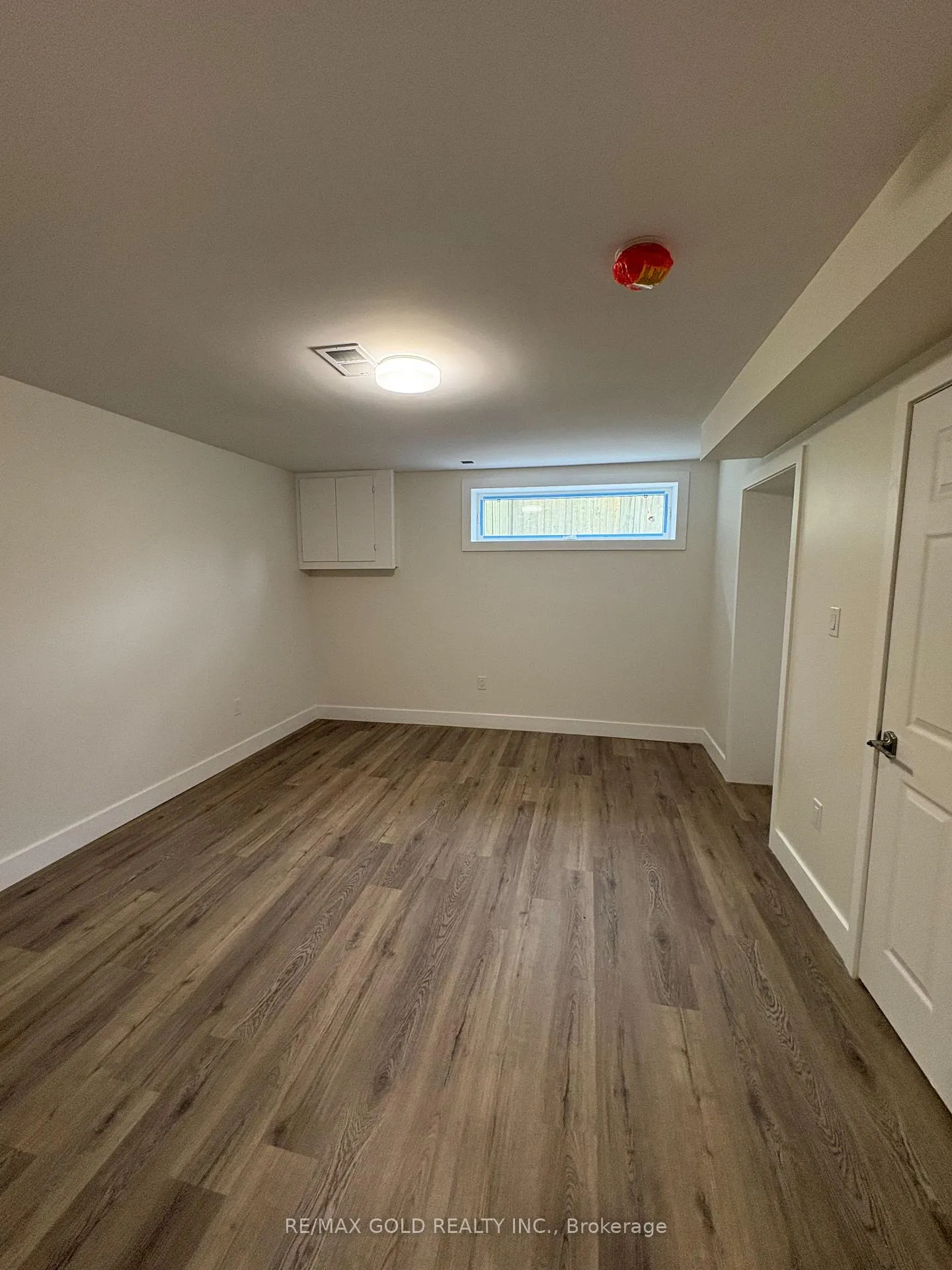 Photo 6 of Unit bsmt, 145 Riverhead Drive, Etobicoke, Rexdale-Kipling — HOMEH