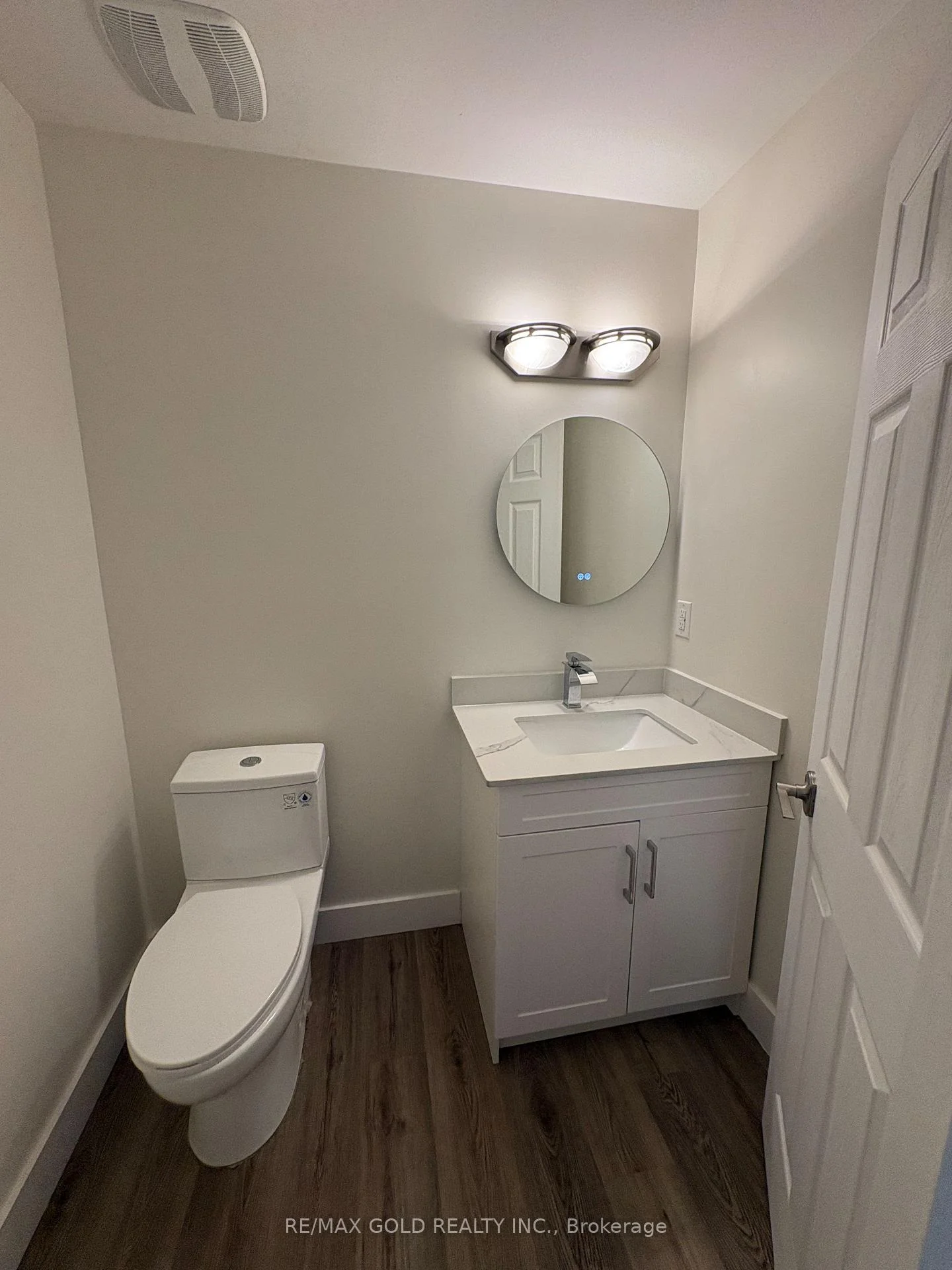 Photo 17 of Unit bsmt, 145 Riverhead Drive, Etobicoke, Rexdale-Kipling — HOMEH