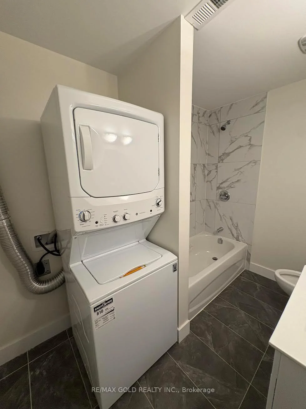 Photo 23 of Unit bsmt, 145 Riverhead Drive, Etobicoke, Rexdale-Kipling — HOMEH