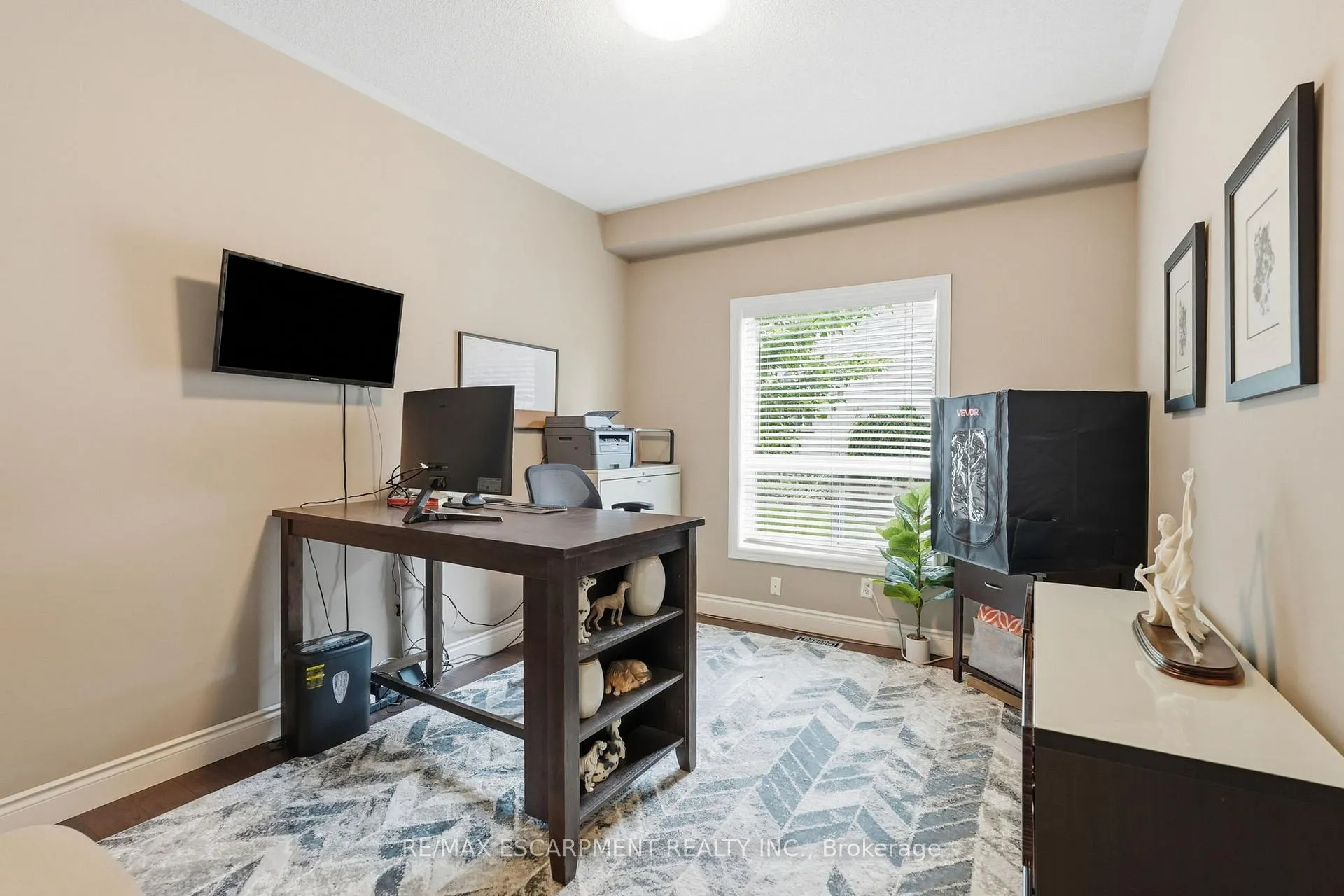 Photo 19 of 58 Anderson Court, Hamilton, Ancaster — HOMEH