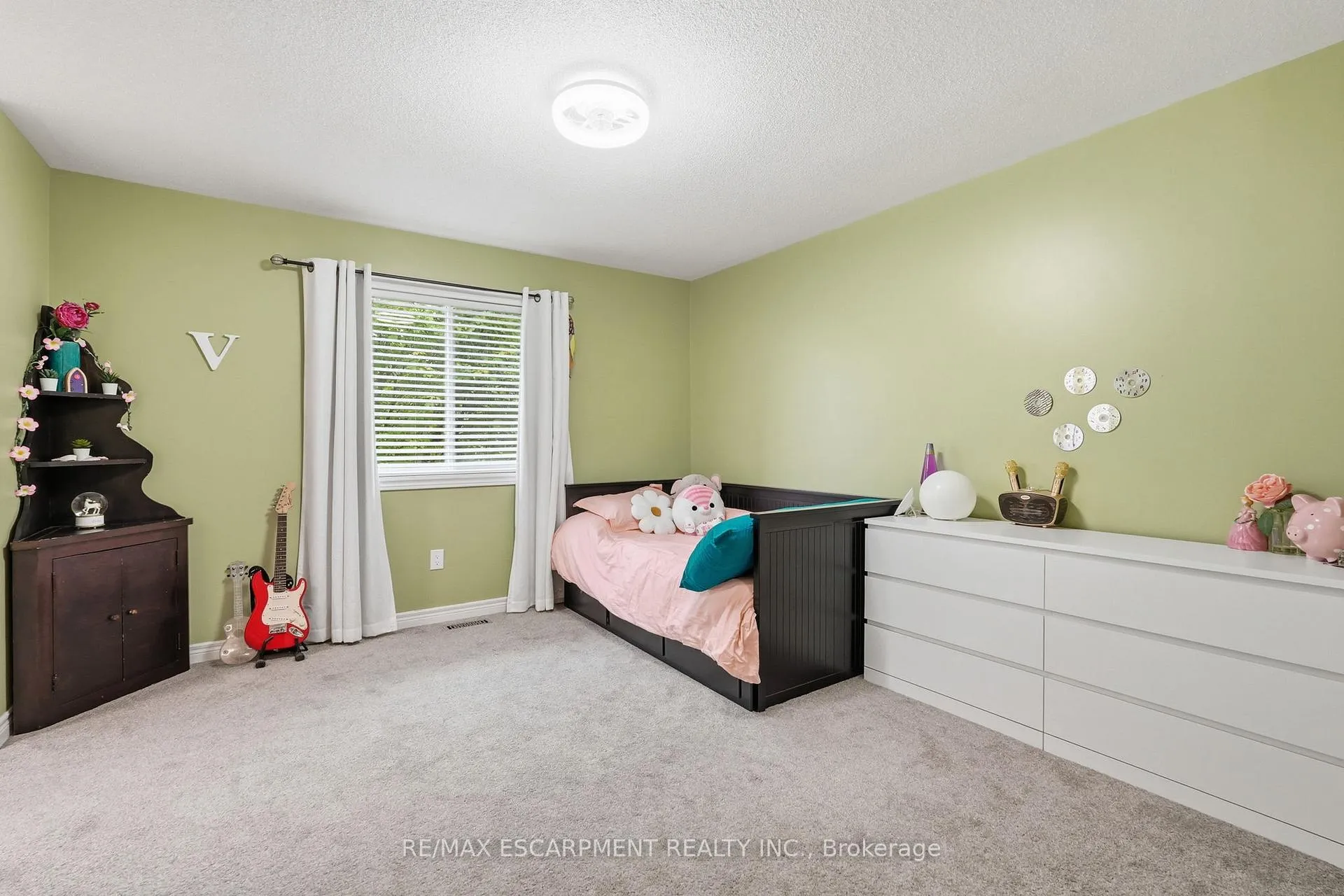 Photo 29 of 58 Anderson Court, Hamilton, Ancaster — HOMEH