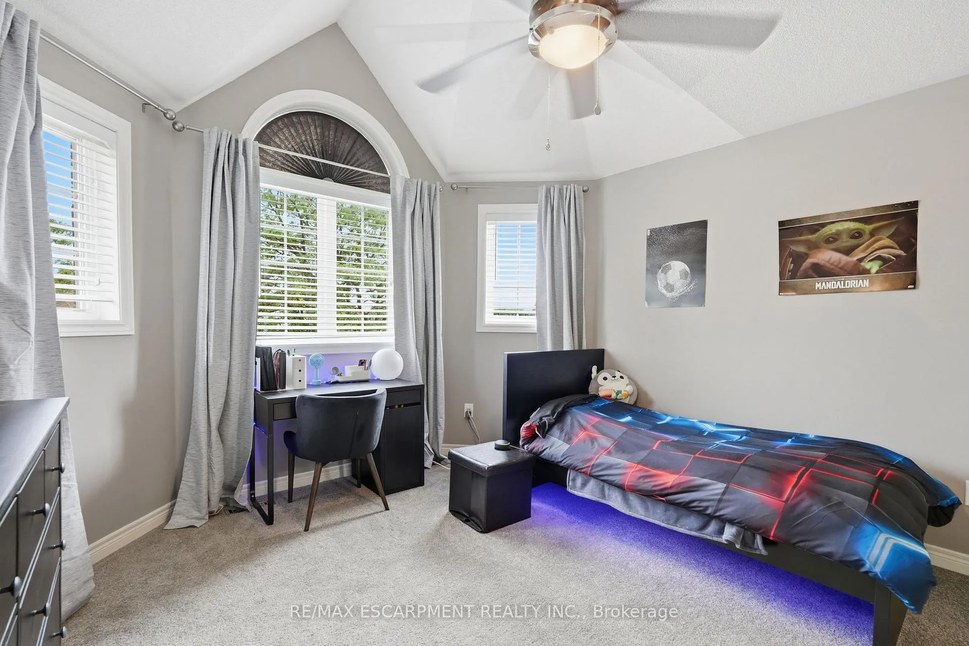 Photo 37 of 58 Anderson Court, Hamilton, Ancaster — HOMEH