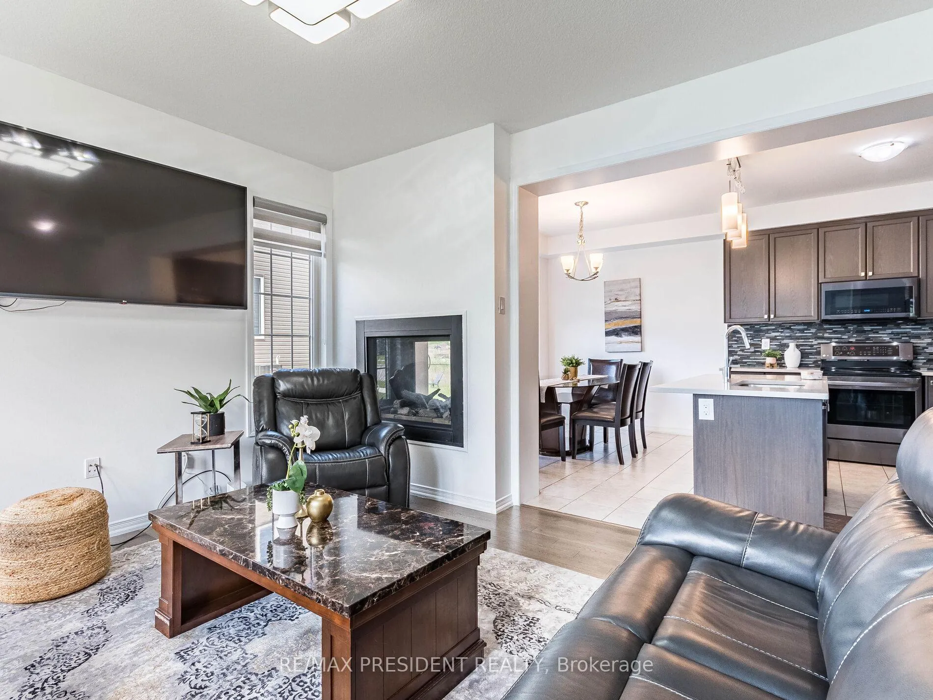 Photo 13 of 161 Munro Circle E, Brantford — HOMEH