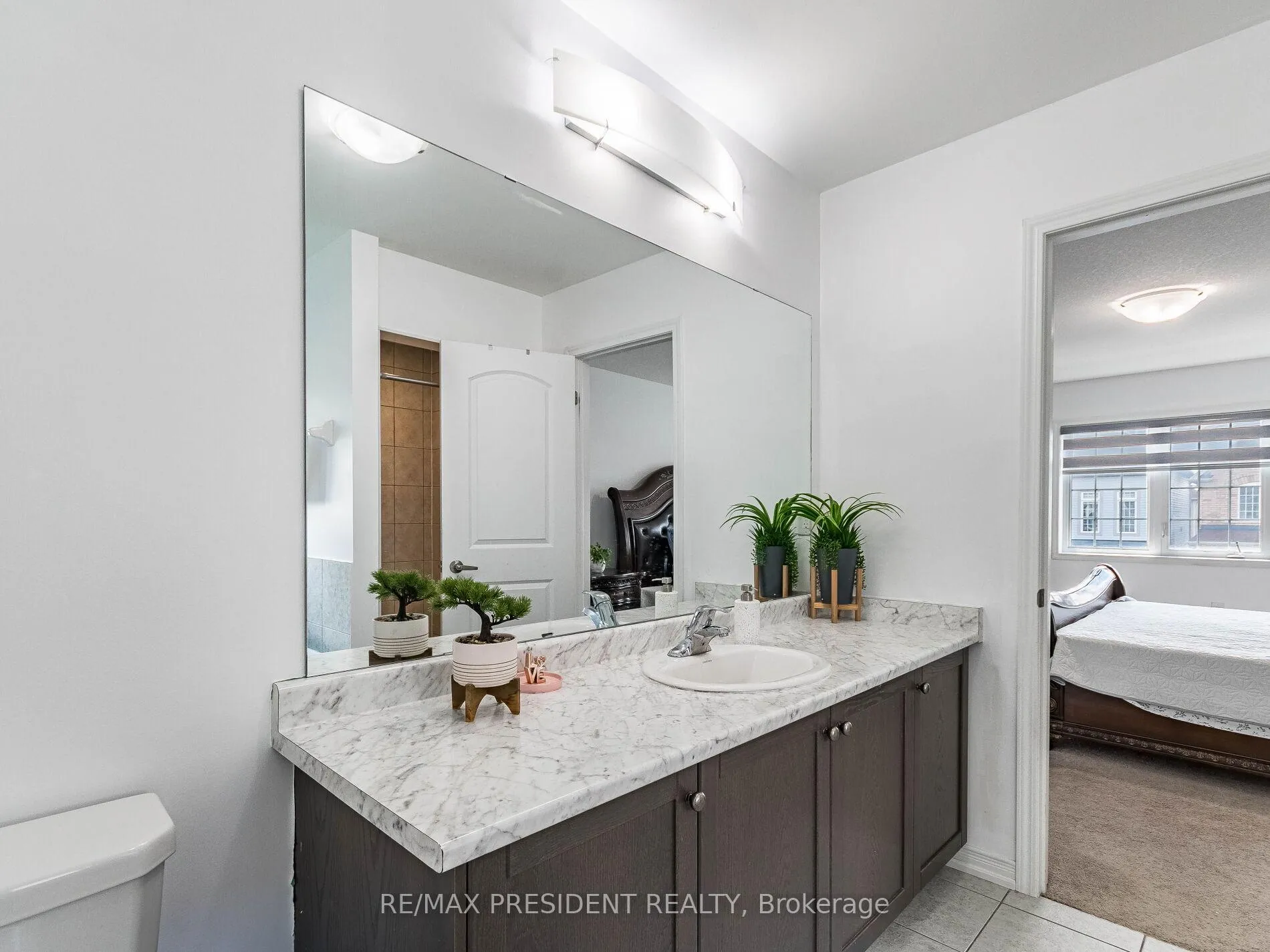 Photo 27 of 161 Munro Circle E, Brantford — HOMEH