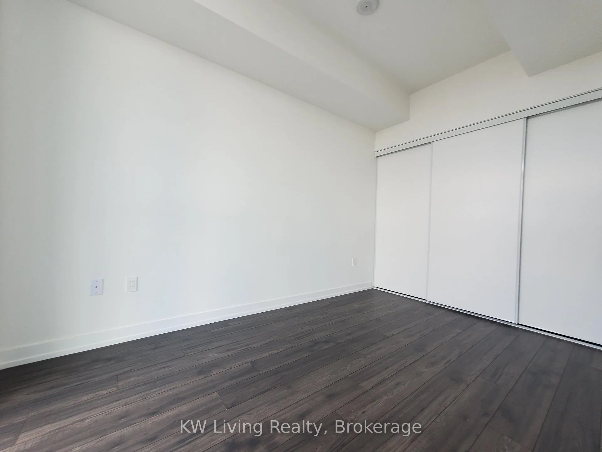Photo 7 of Unit 2504, 33 Helendale Avenue, Toronto, Yonge-Eglinton — HOMEH