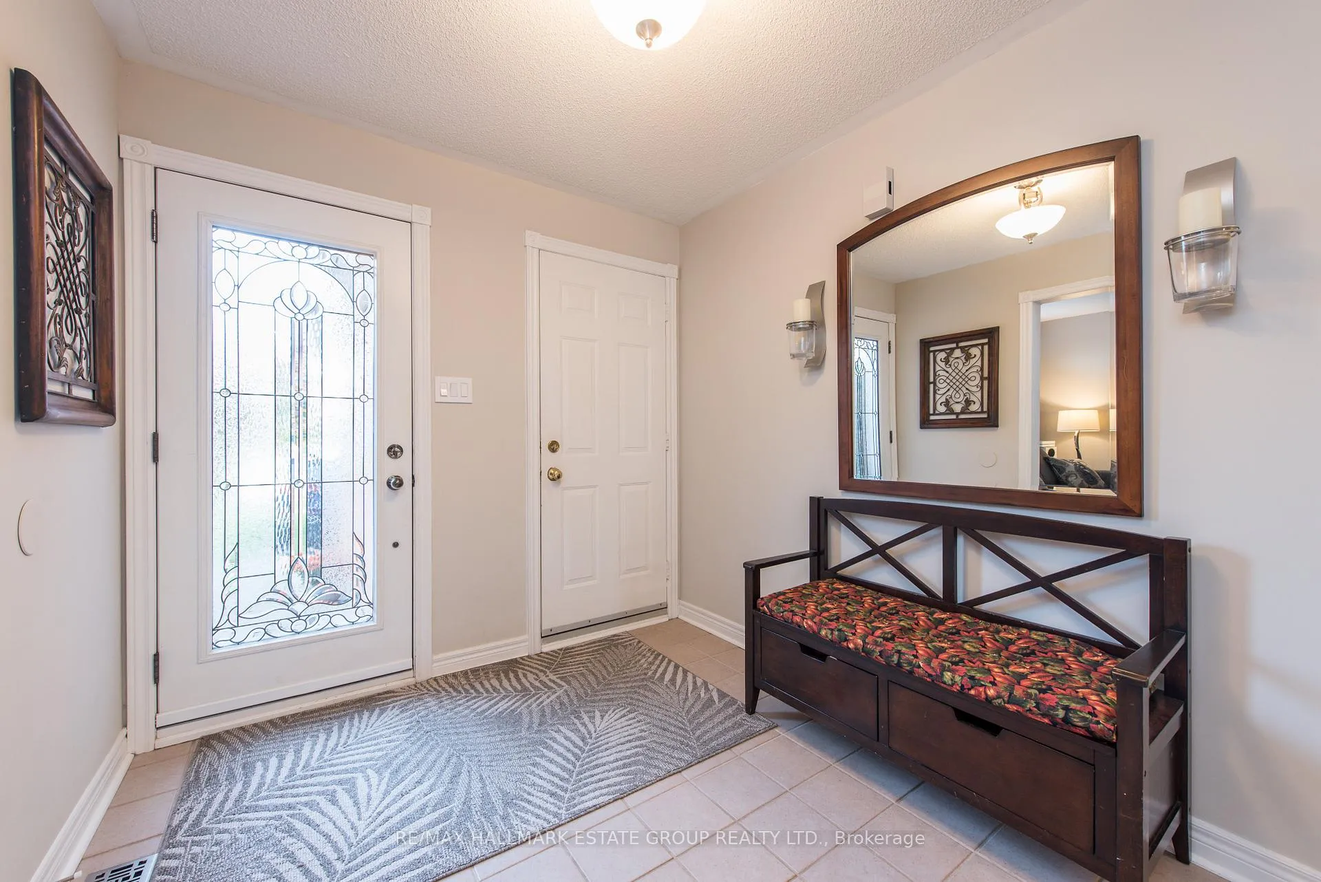 Photo 5 of 5 Cochrane Avenue, Brampton, Heart Lake East — HOMEH
