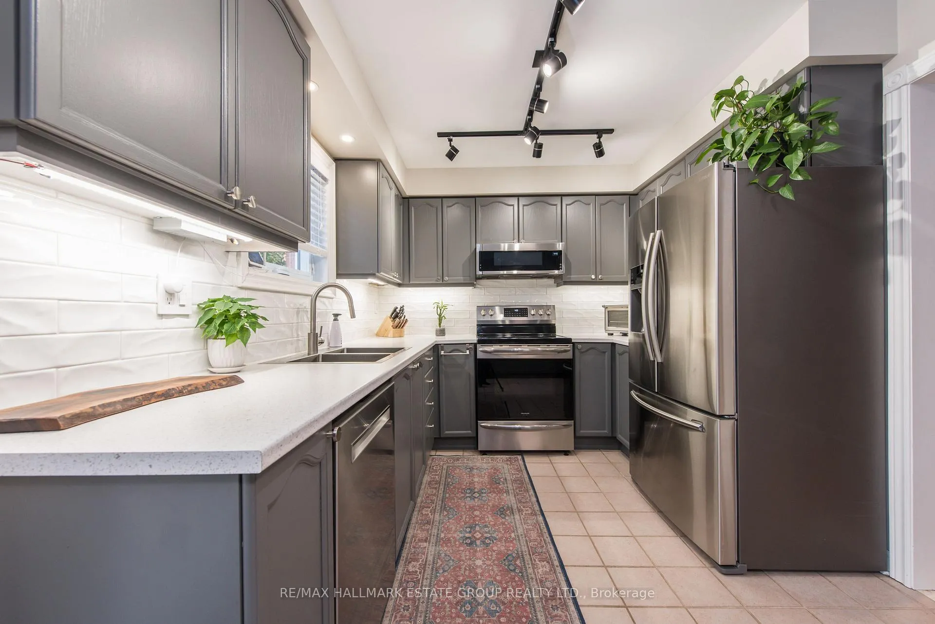 Photo 13 of 5 Cochrane Avenue, Brampton, Heart Lake East — HOMEH