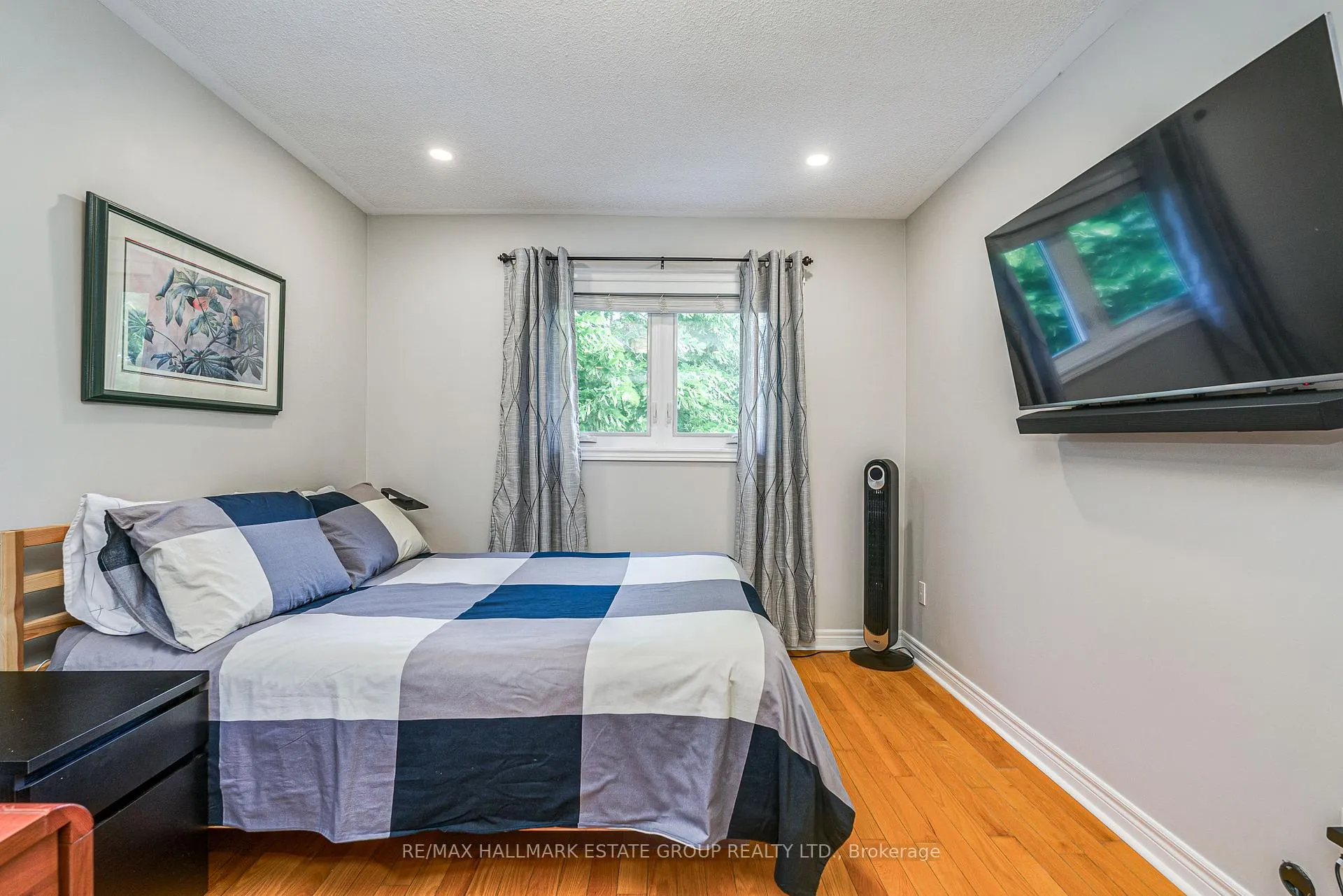 Photo 27 of 5 Cochrane Avenue, Brampton, Heart Lake East — HOMEH