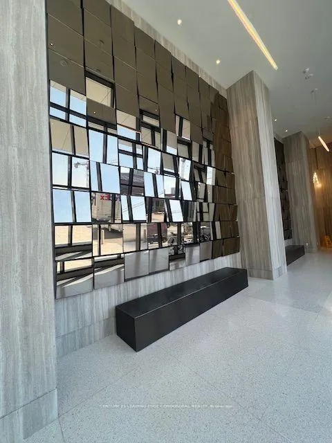 Photo 4 of Unit 5211, 225 Commerce Street, Vaughan, Vaughan Corporate Centre — HOMEH