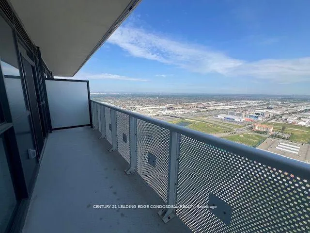 Photo 18 of Unit 5211, 225 Commerce Street, Vaughan, Vaughan Corporate Centre — HOMEH