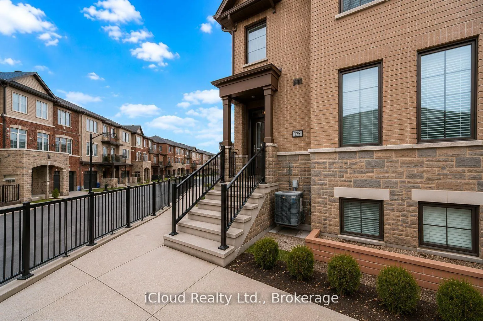 Photo 2 of Unit 103, 445 Ontario Street, Milton, Timberlea — HOMEH