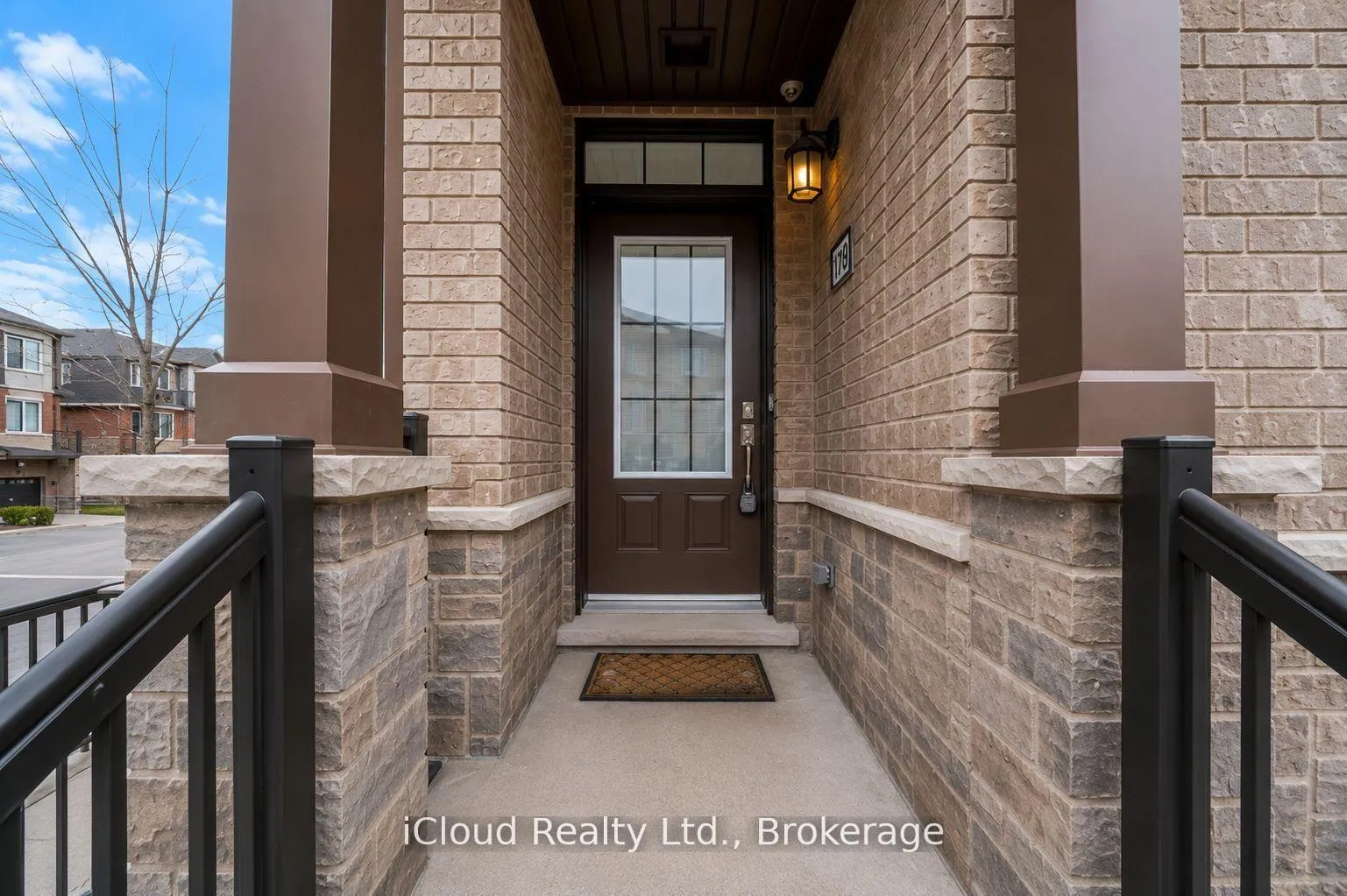 Photo 3 of Unit 103, 445 Ontario Street, Milton, Timberlea — HOMEH