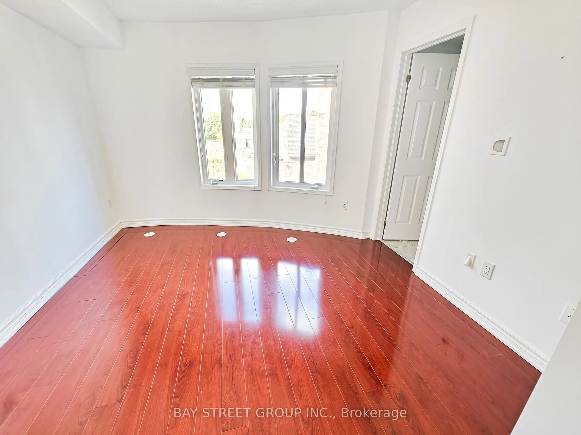 Photo 10 of Unit 212, 308 John Street, Markham, Aileen-Willowbrook — HOMEH