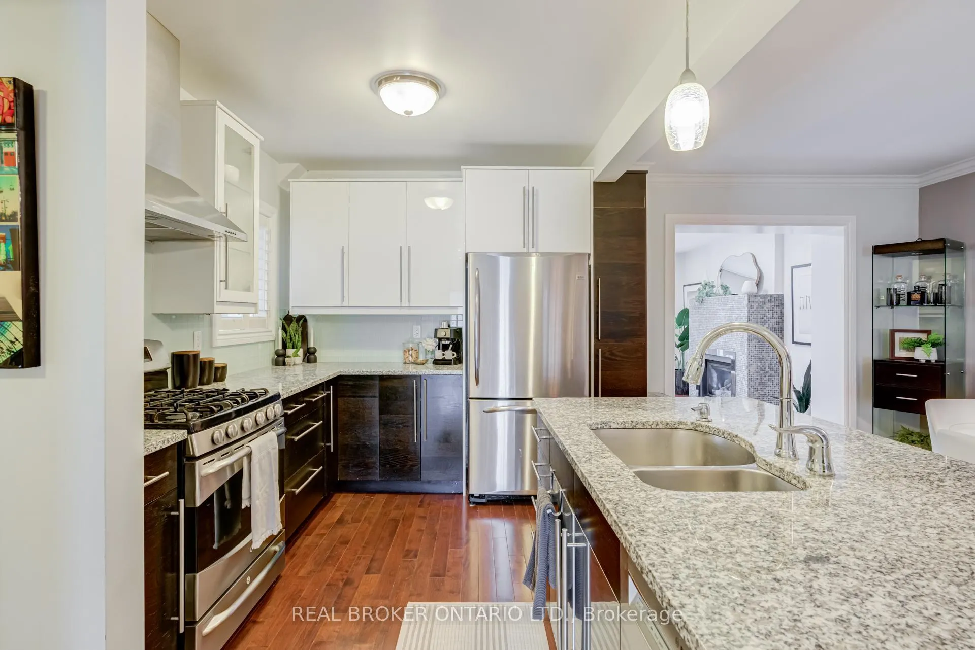 Photo 11 of 331 Millwood Road, Toronto, Mount Pleasant East — HOMEH