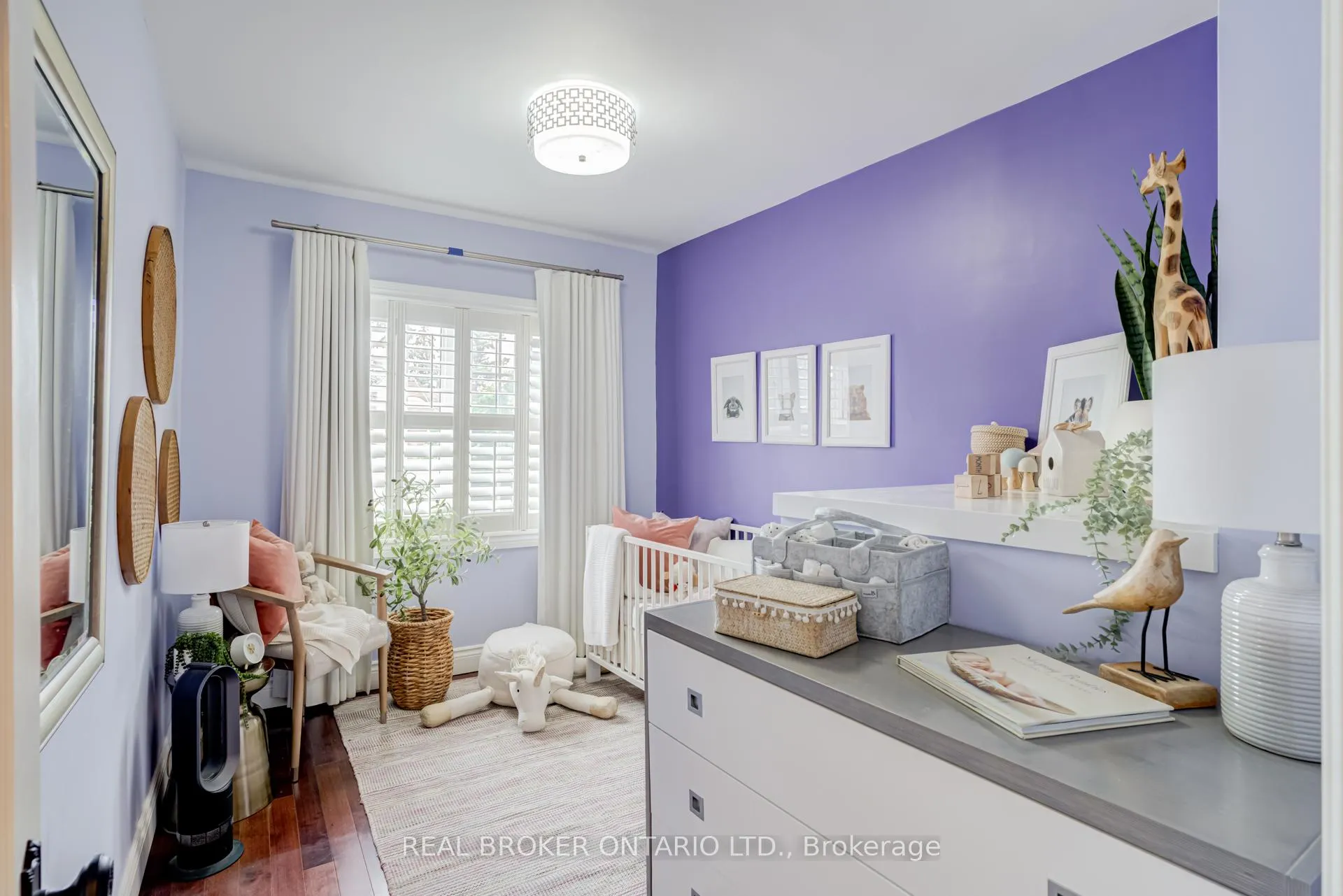 Photo 23 of 331 Millwood Road, Toronto, Mount Pleasant East — HOMEH