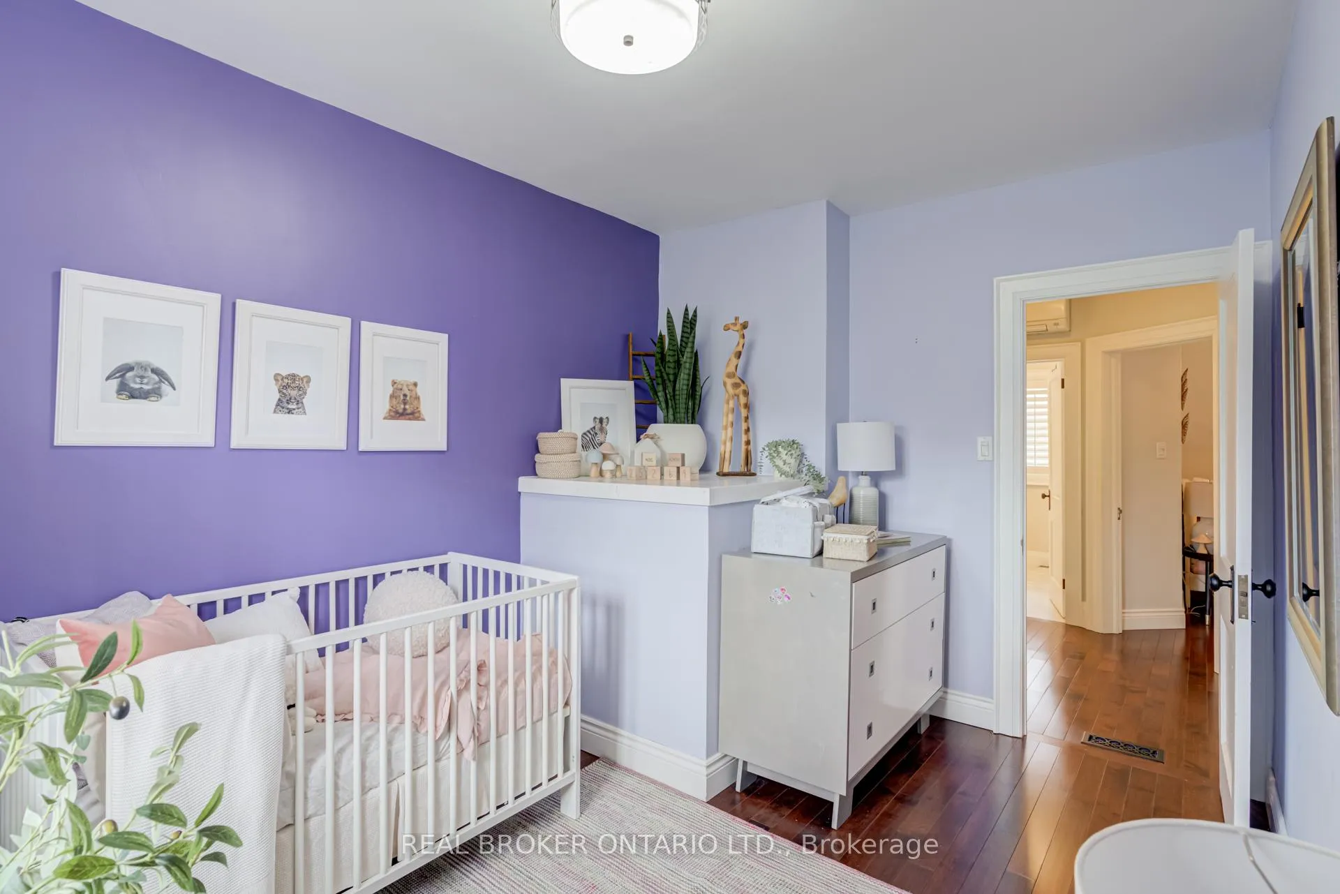 Photo 24 of 331 Millwood Road, Toronto, Mount Pleasant East — HOMEH