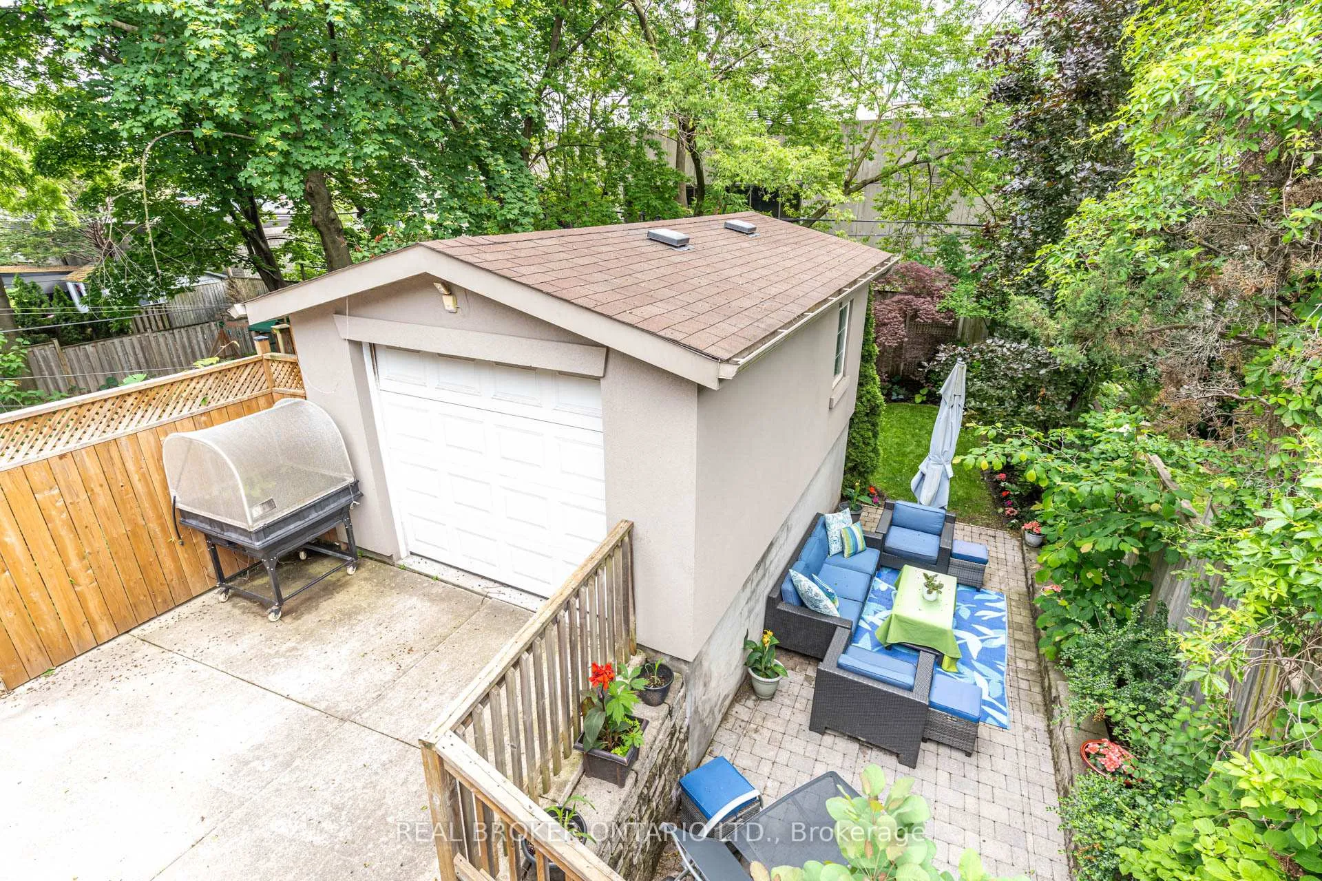 Photo 47 of 331 Millwood Road, Toronto, Mount Pleasant East — HOMEH