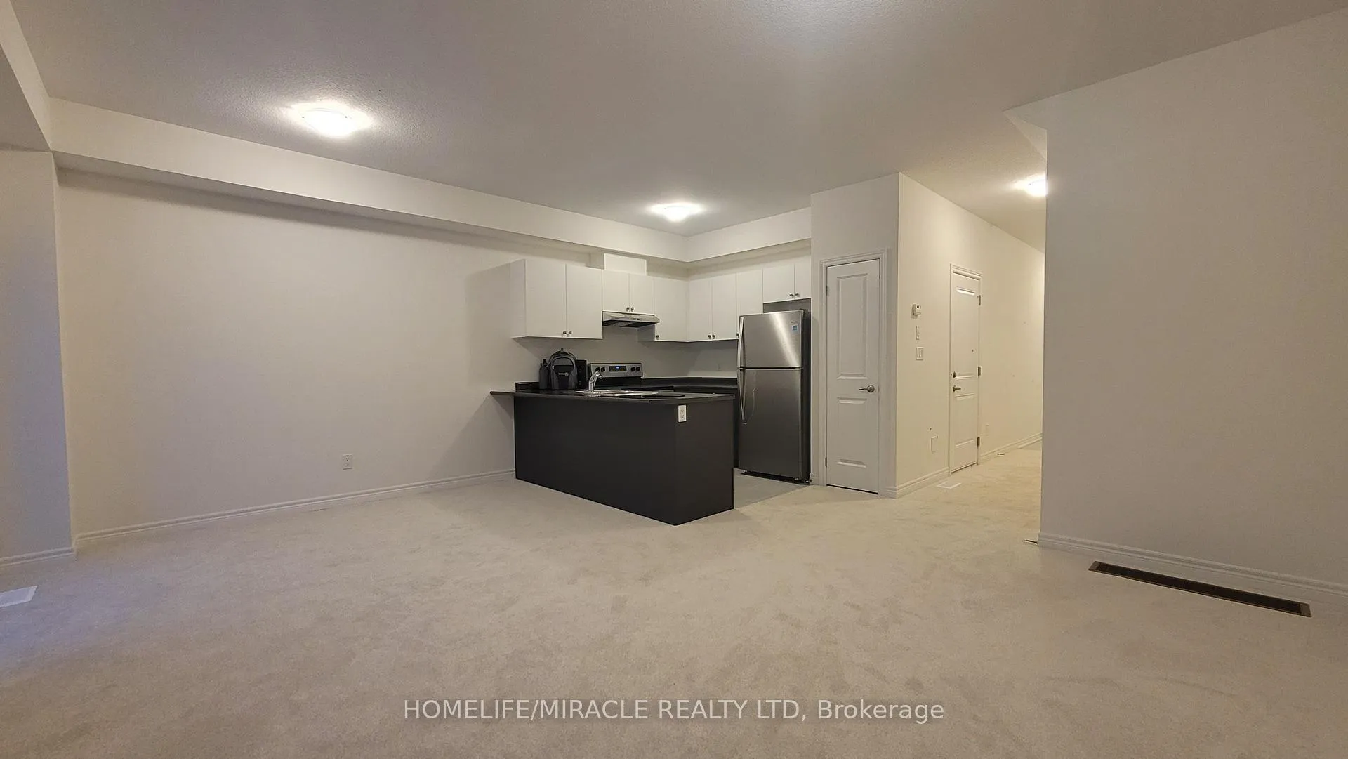 Photo 3 of 22 Vickers Road, Hamilton, Mount Hope — HOMEH