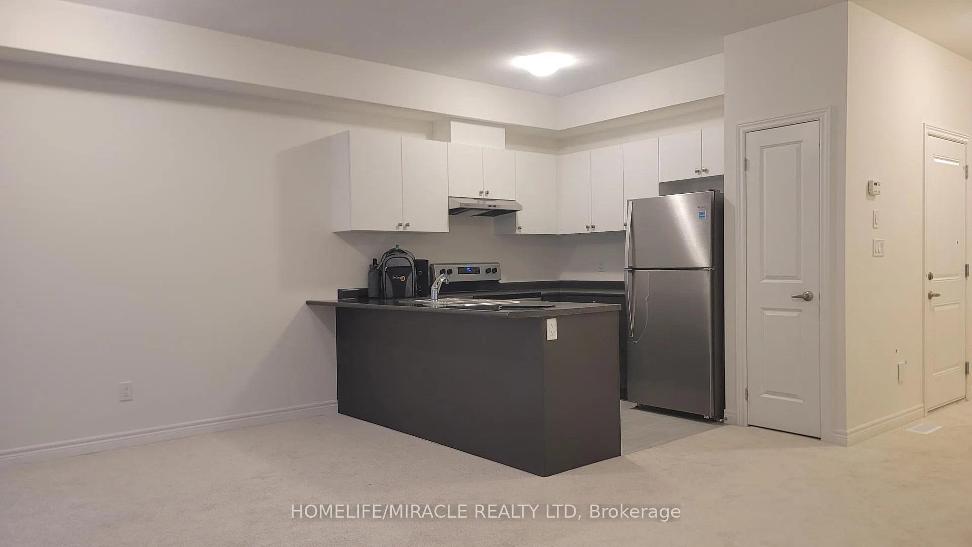 Photo 5 of 22 Vickers Road, Hamilton, Mount Hope — HOMEH