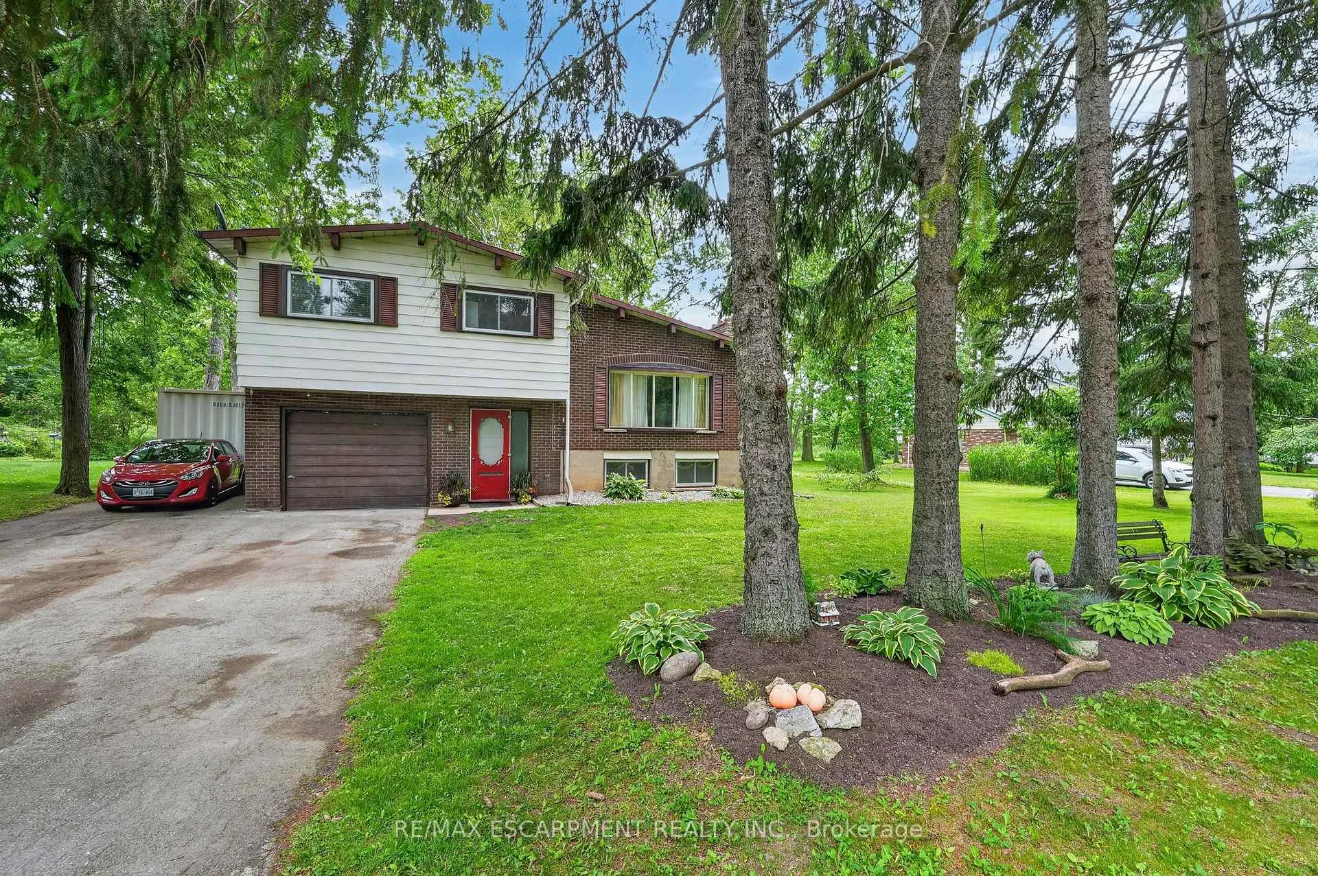 Photo 1 of 124 Mumby Road, Haldimand, Dunnville — HOMEH