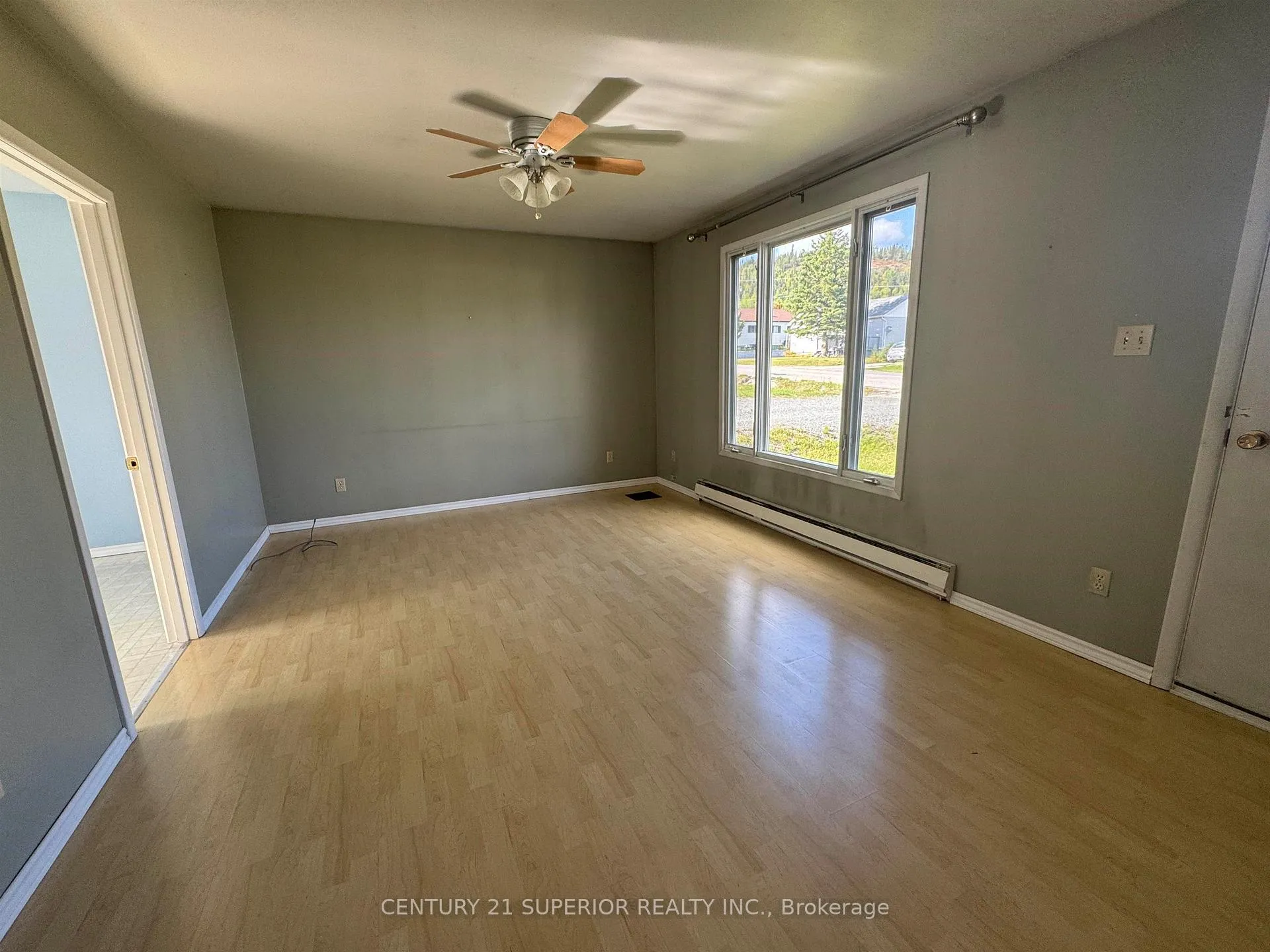 Photo 4 of 115 Warbler Drive, Manitouwadge — HOMEH