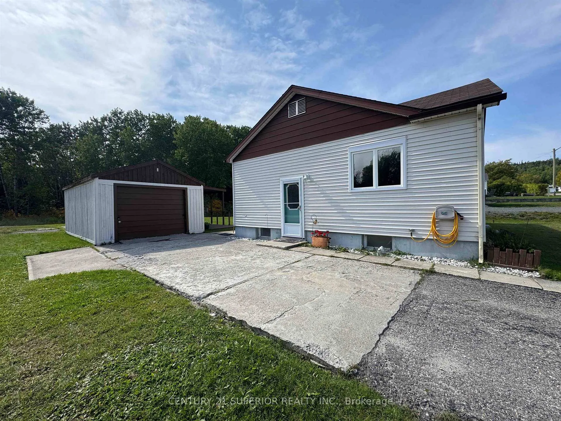 Photo 28 of 115 Warbler Drive, Manitouwadge — HOMEH