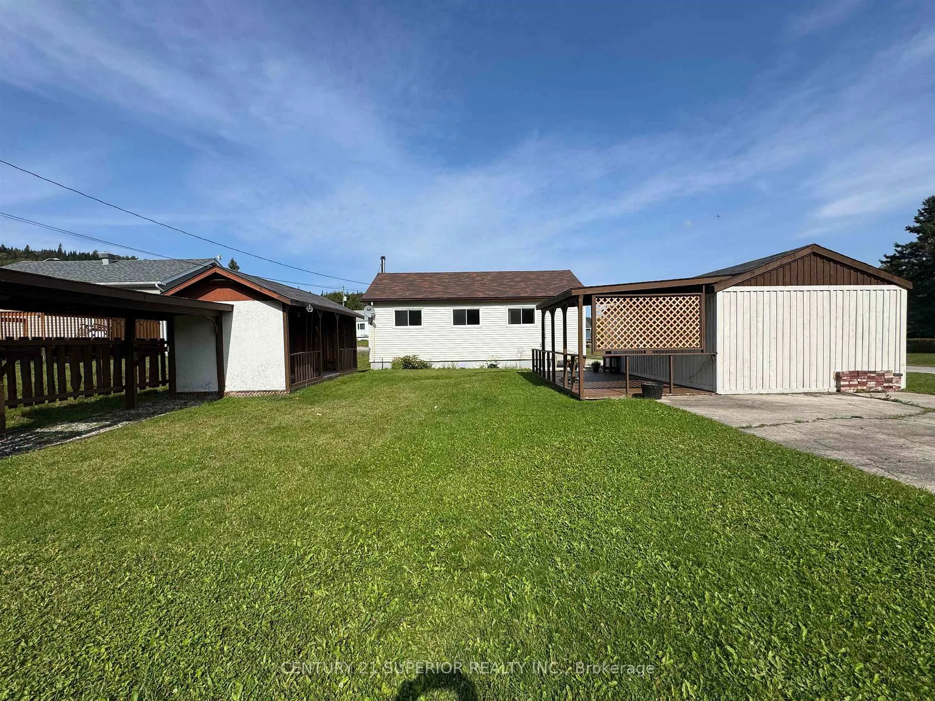 Photo 32 of 115 Warbler Drive, Manitouwadge — HOMEH