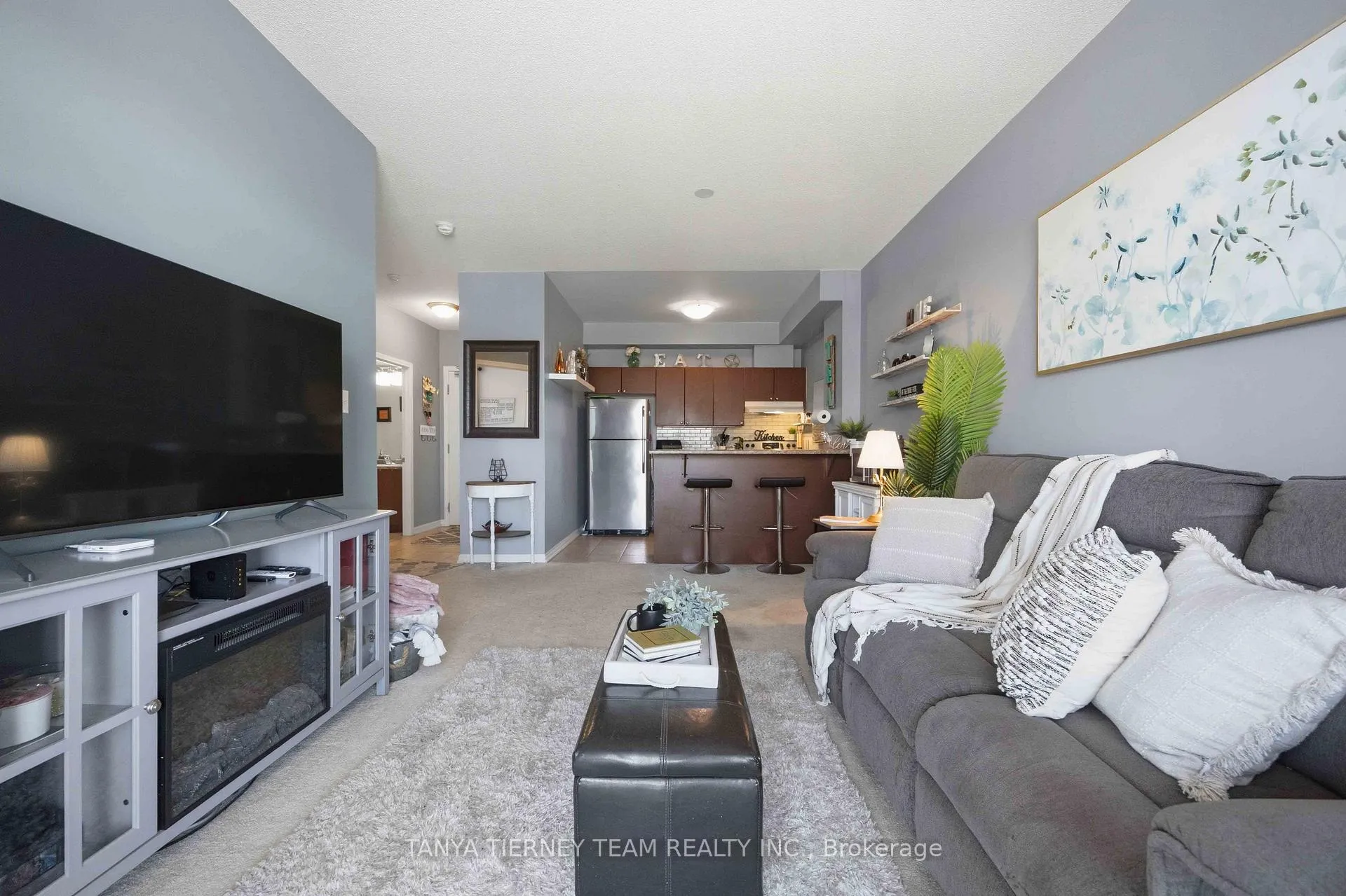 Photo 16 of Unit 307, 52 Harvey Johnston Way, Whitby, Brooklin — HOMEH