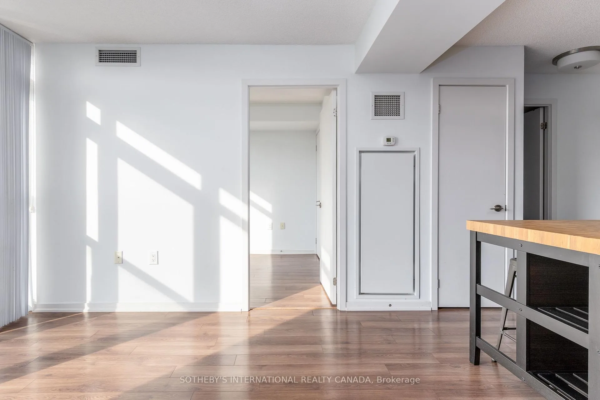 Photo 9 of Unit LPH03E, 36 Lisgar Street, Toronto, Little Portugal — HOMEH