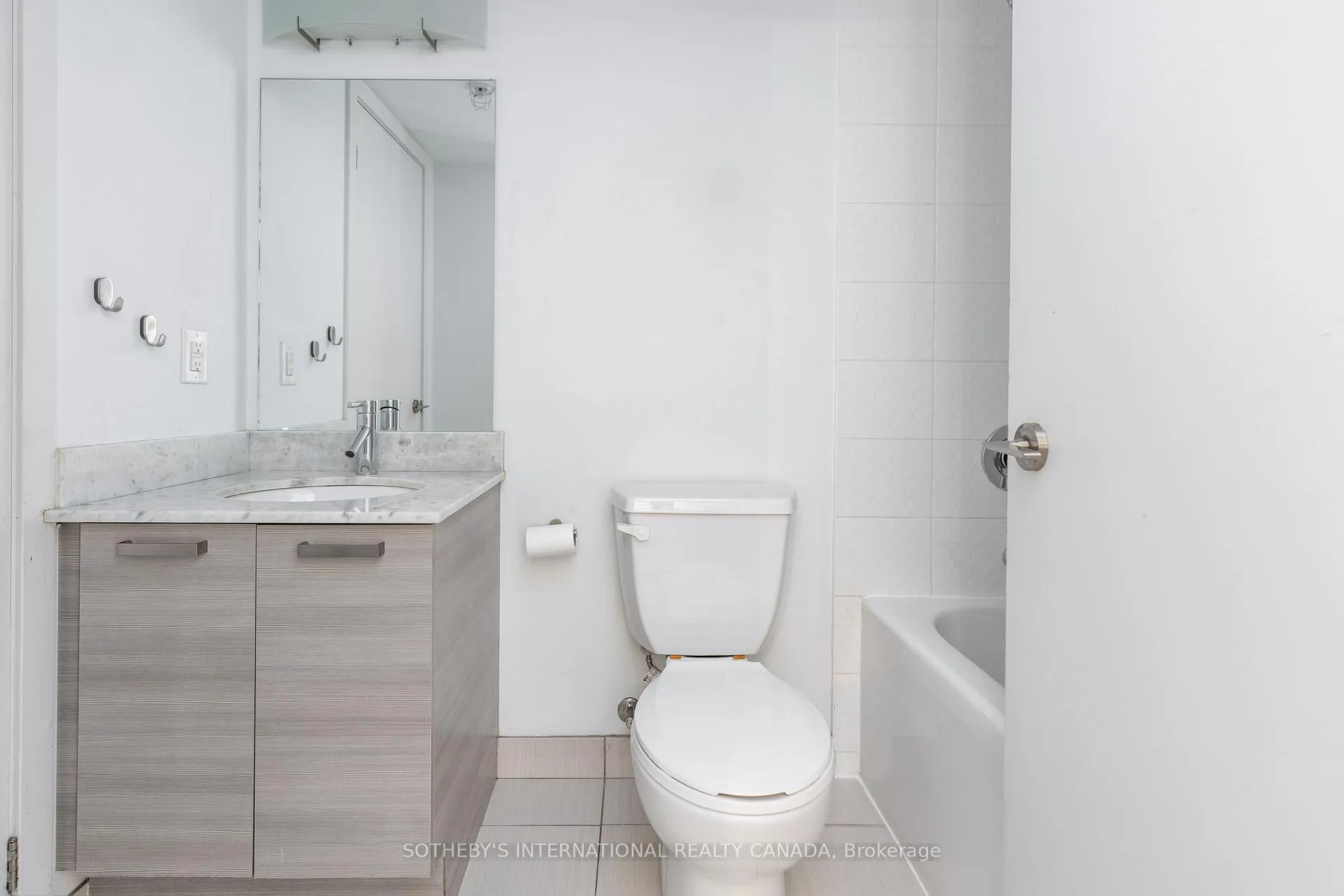 Photo 20 of Unit LPH03E, 36 Lisgar Street, Toronto, Little Portugal — HOMEH